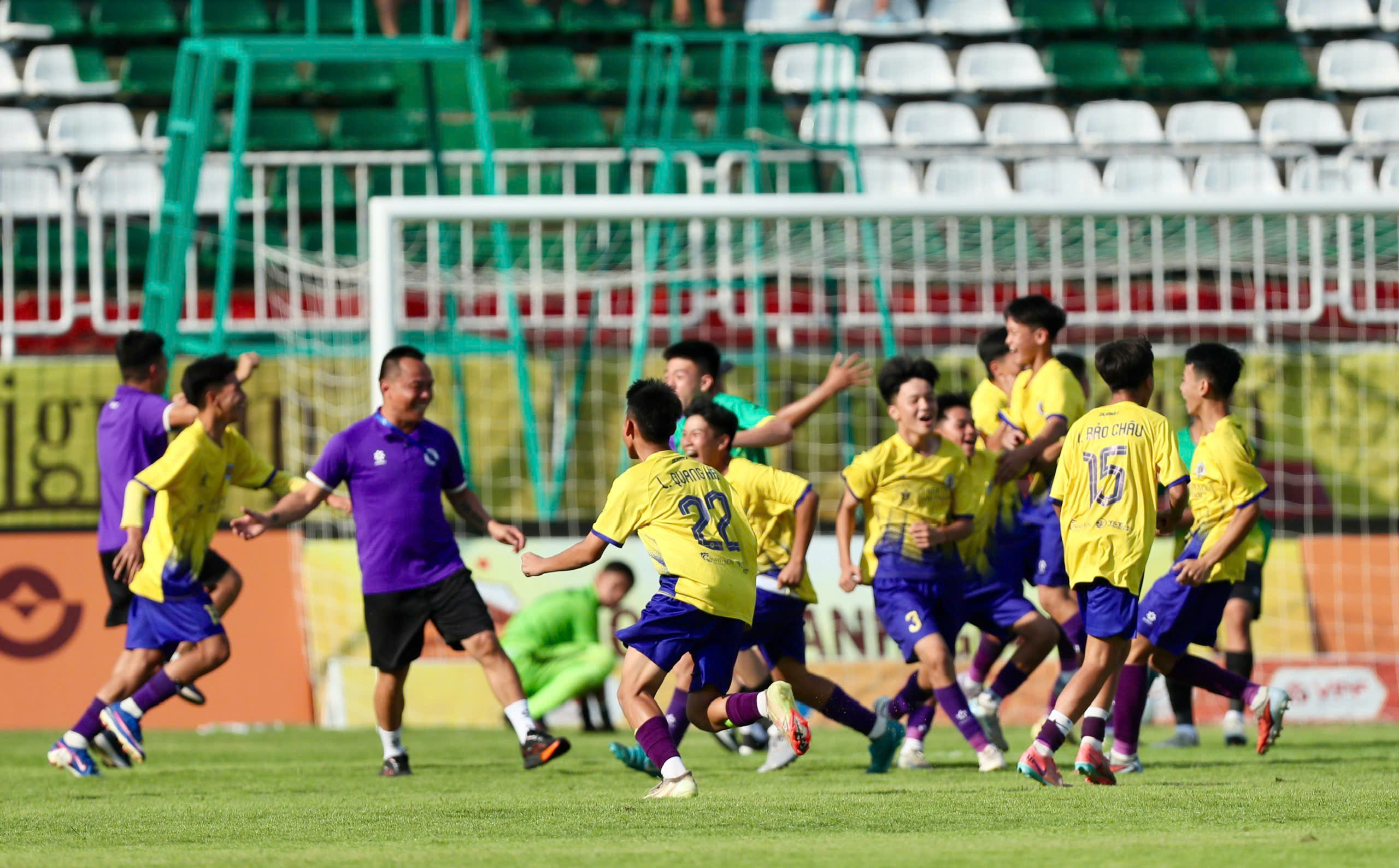 Festival quốc tế U14 Gia Lai: Chung kết trong mơ của bóng đá trẻ Việt Nam - Ảnh 1.