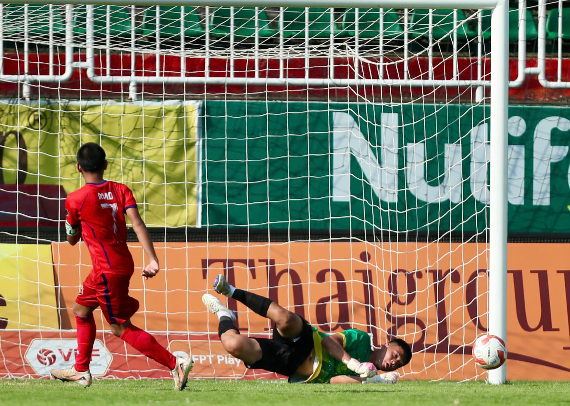 Festival quốc tế U14 Gia Lai: Chung kết trong mơ của bóng đá trẻ Việt Nam - Ảnh 2.