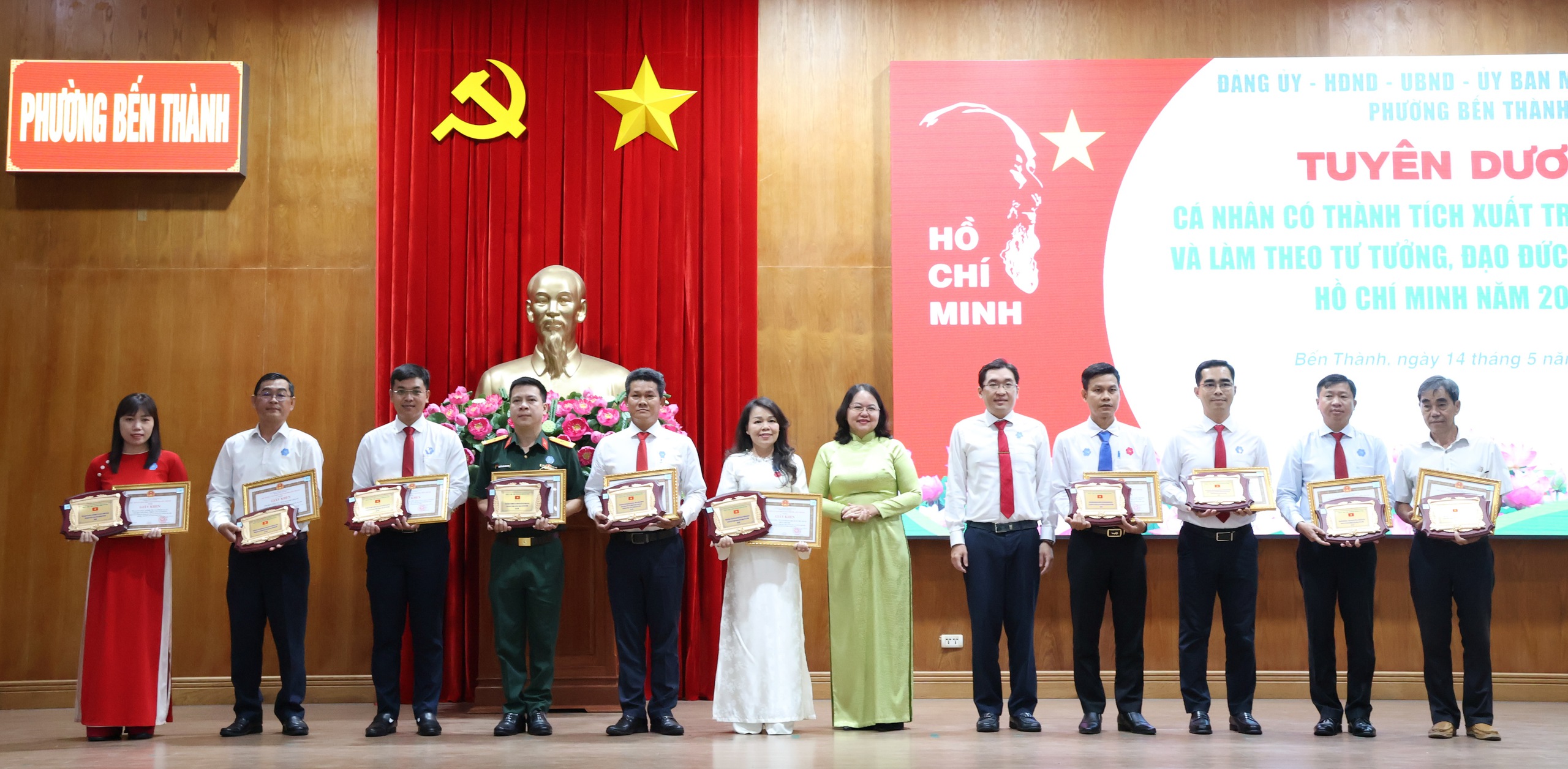 TPHCM: Phường Bến Th&agrave;nh ra mắt Sổ tay điện tử Kh&ocirc;ng gian văn h&oacute;a Hồ Ch&iacute; Minh - Ảnh 7.