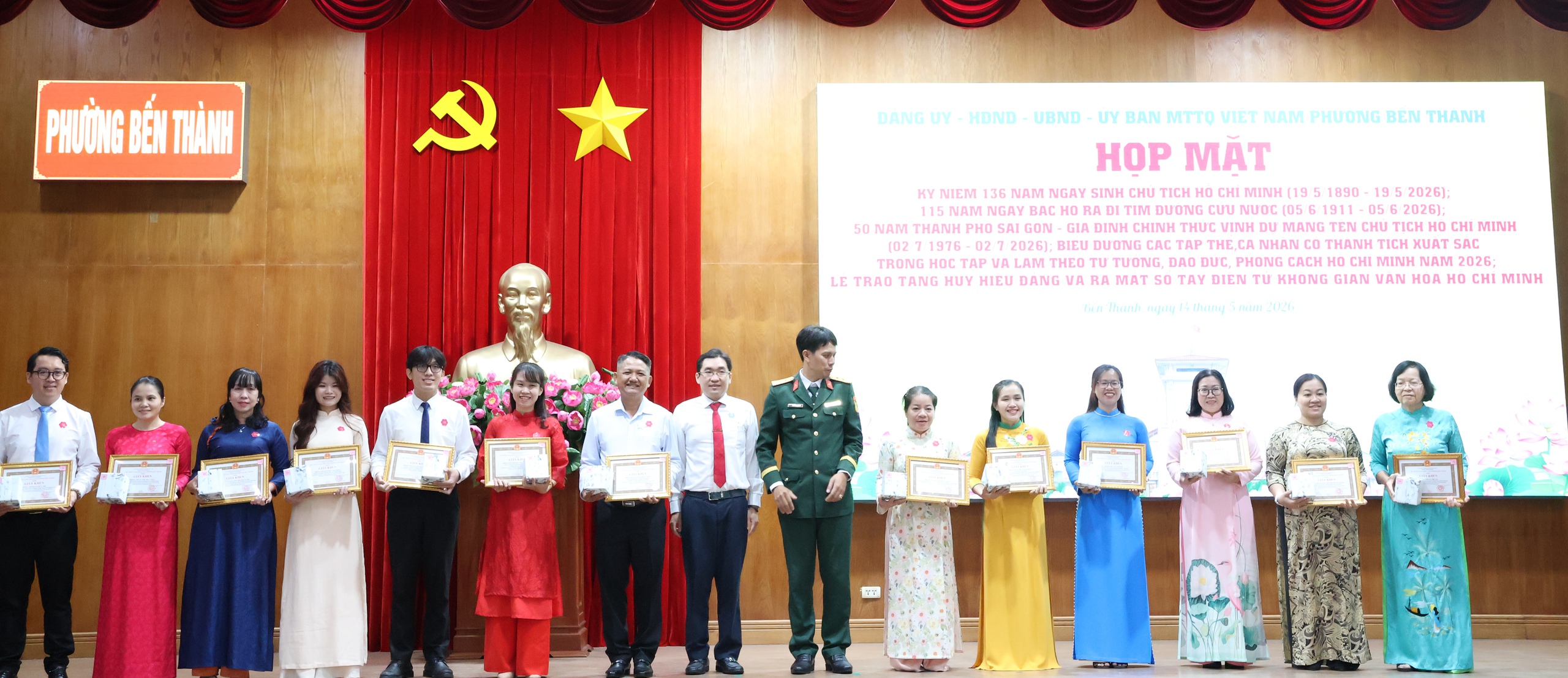 TPHCM: Phường Bến Th&agrave;nh ra mắt Sổ tay điện tử Kh&ocirc;ng gian văn h&oacute;a Hồ Ch&iacute; Minh - Ảnh 9.