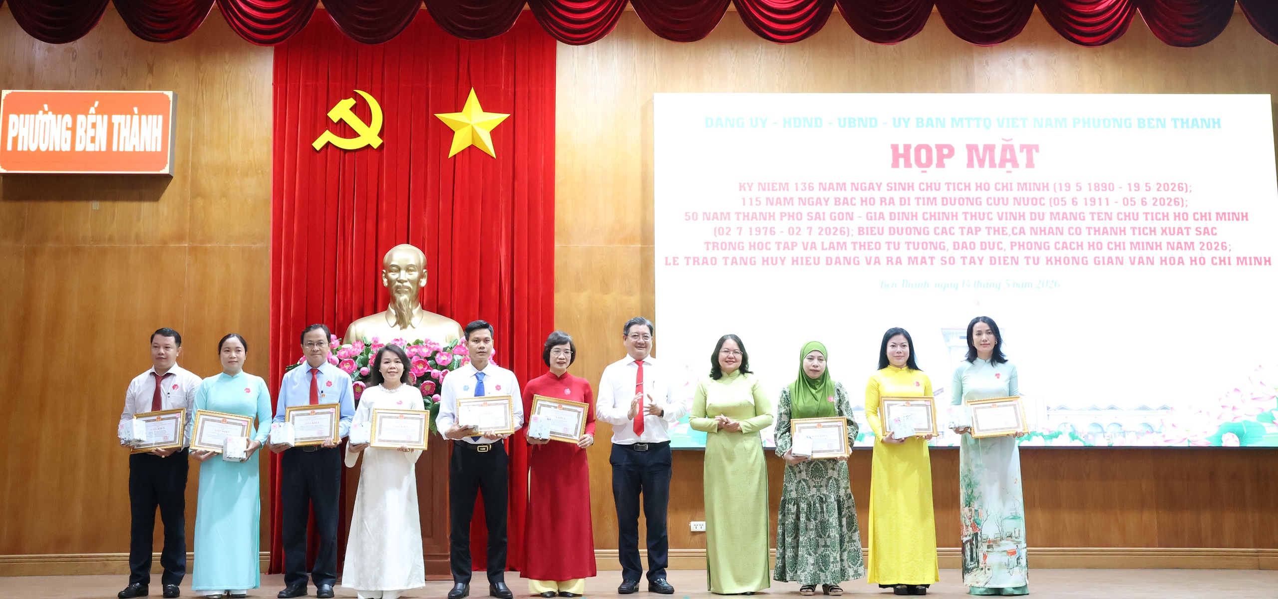TPHCM: Phường Bến Th&agrave;nh ra mắt Sổ tay điện tử Kh&ocirc;ng gian văn h&oacute;a Hồ Ch&iacute; Minh - Ảnh 6.