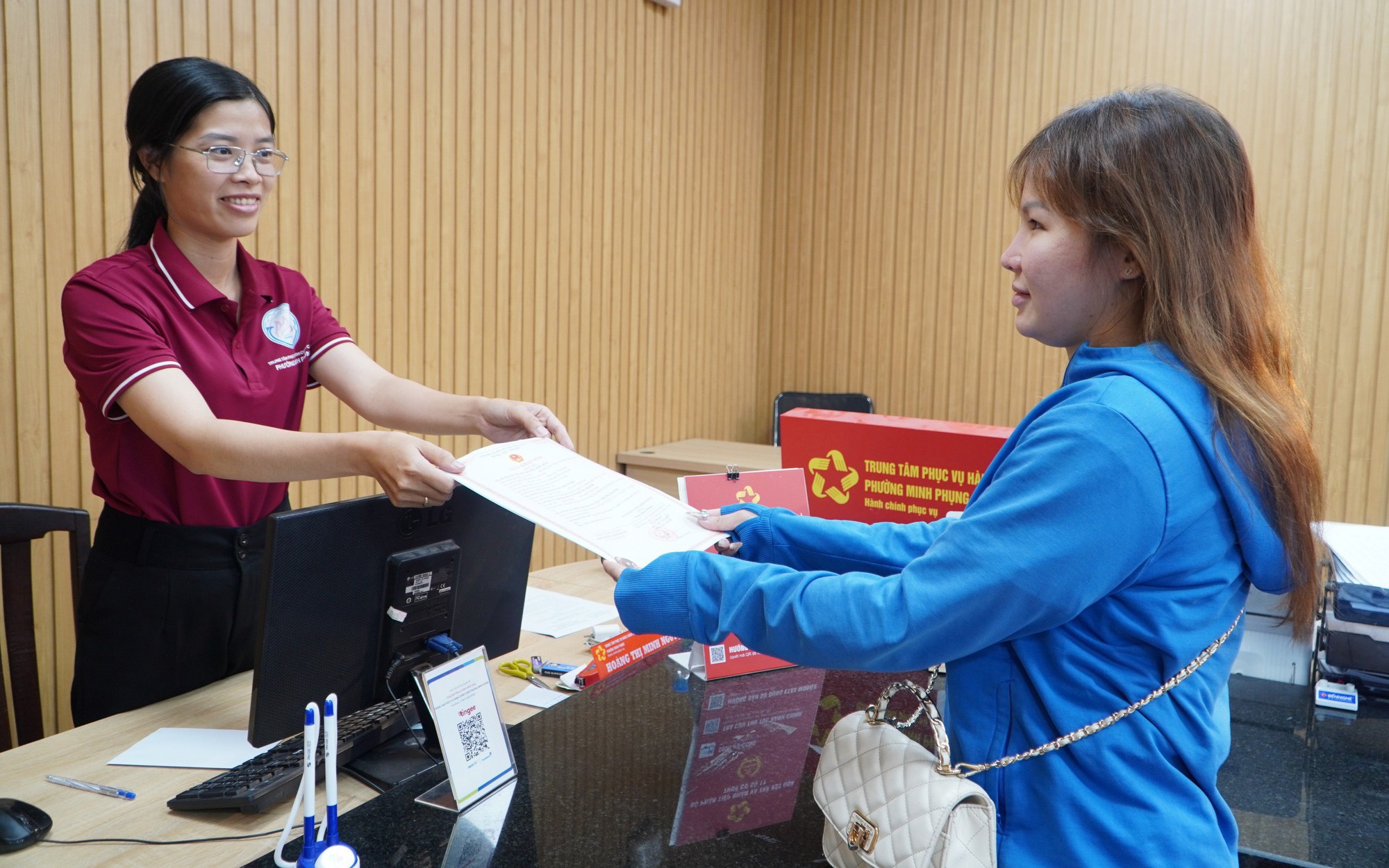 Nghĩ về B&aacute;c Hồ để sống tốt hơn v&agrave; n&acirc;ng cao tr&aacute;ch nhiệm trong năm 2026 - Ảnh 3.