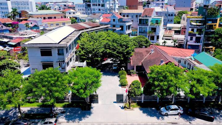 Lý do đề nghị kỷ luật Giám đốc Sở Nông nghiệp và Môi trường TP Huế - Ảnh 1.