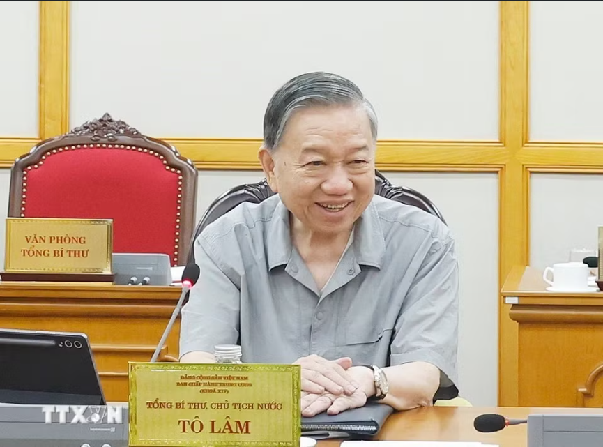 Ho&agrave;n thiện thể chế vượt trội, tạo động lực mới để TPHCM ph&aacute;t triển nhanh, bền vững - Ảnh 2.