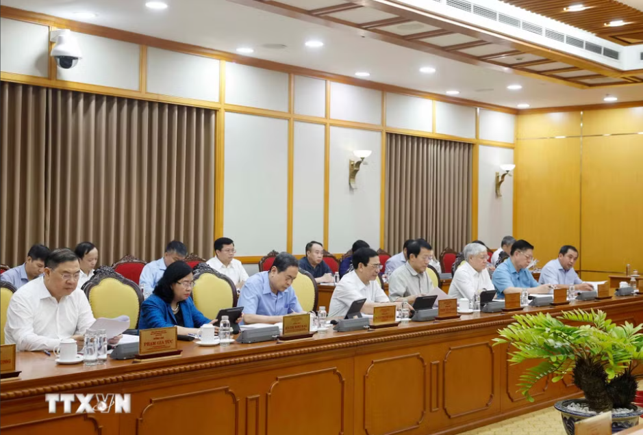 Ho&agrave;n thiện thể chế vượt trội, tạo động lực mới để TPHCM ph&aacute;t triển nhanh, bền vững - Ảnh 4.