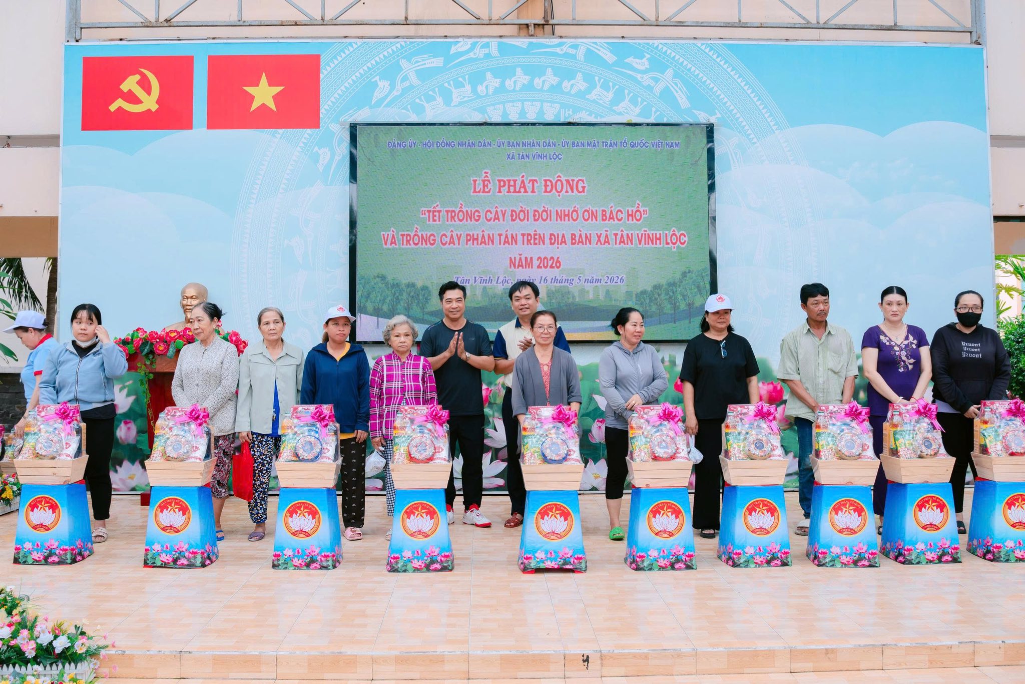 Xã Bình Hưng, TPHCM: Trồng hơn 1.800 cây xanh hưởng ứng 