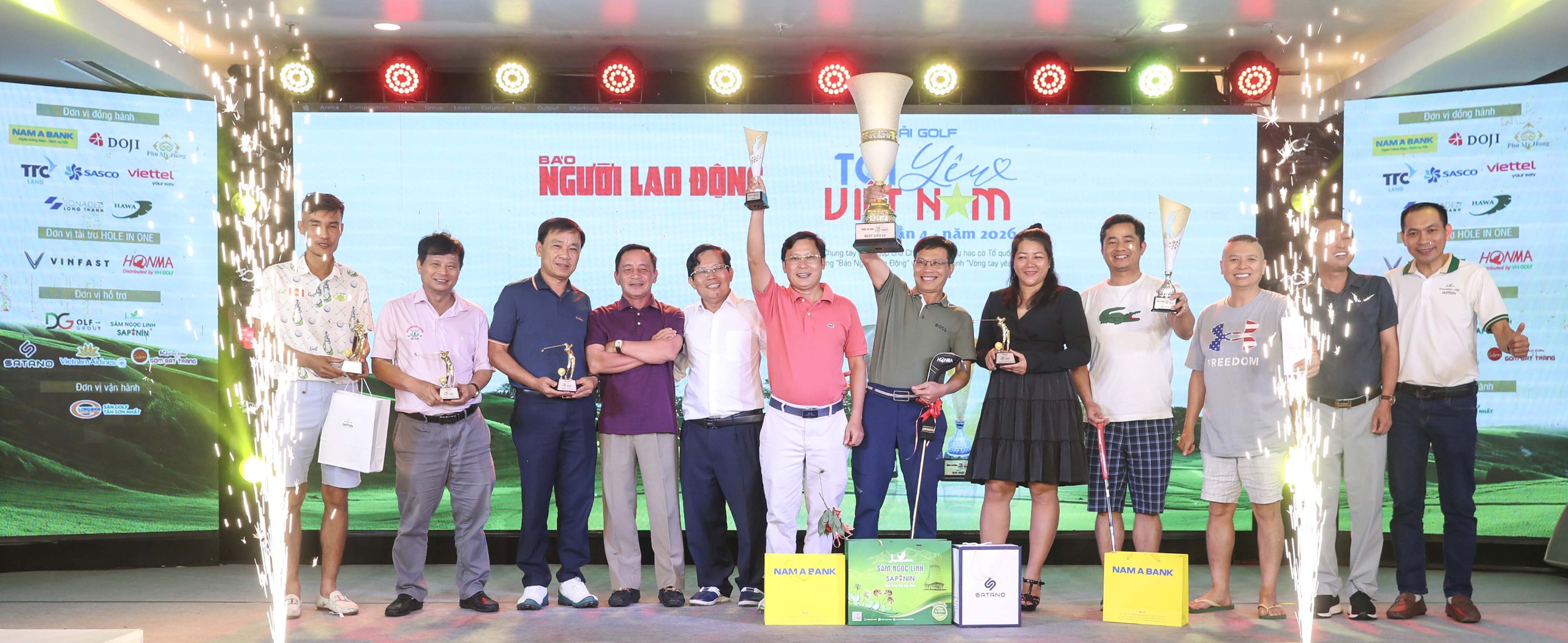 Những khoảnh khắc ấn tượng tại giải Golf "Tôi yêu Việt Nam" lần 4" - Ảnh 40.