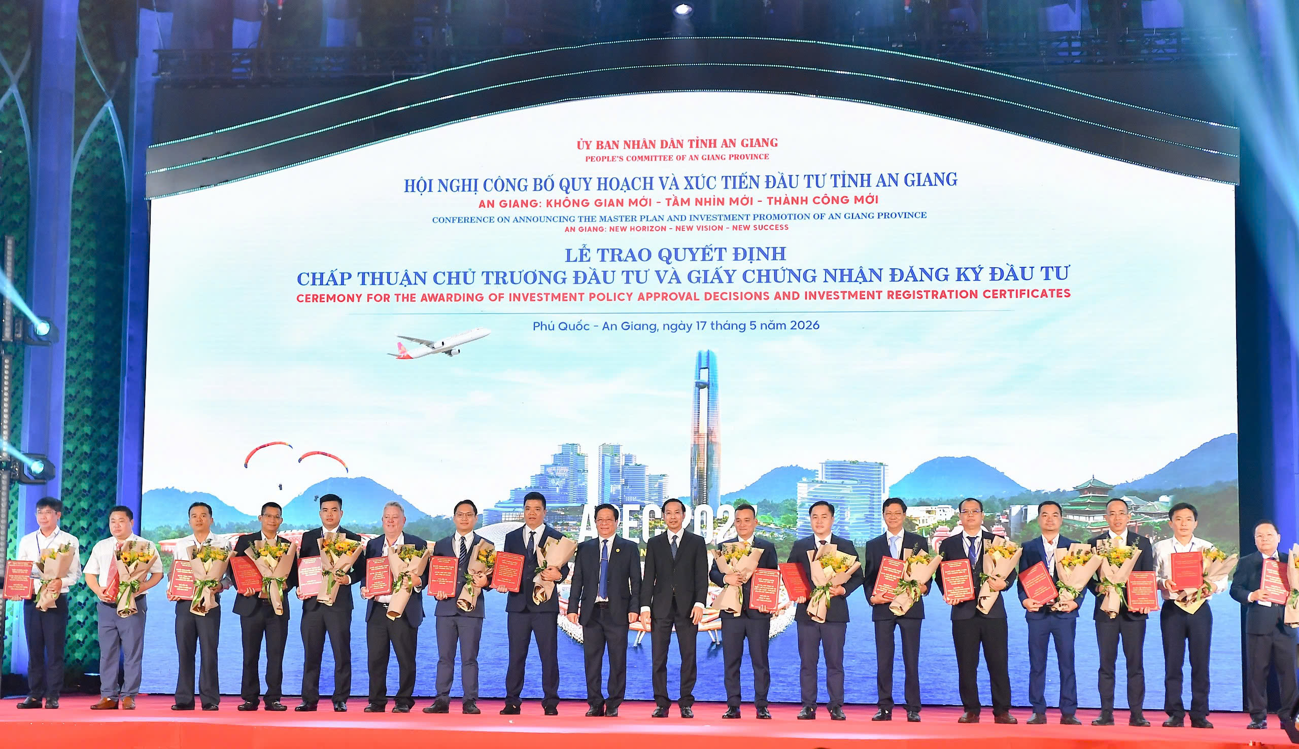 Hội nghị c&ocirc;ng bố quy hoạch tỉnh An Giang v&agrave; cơ hội đầu tư năm 2026 - Ảnh 8.