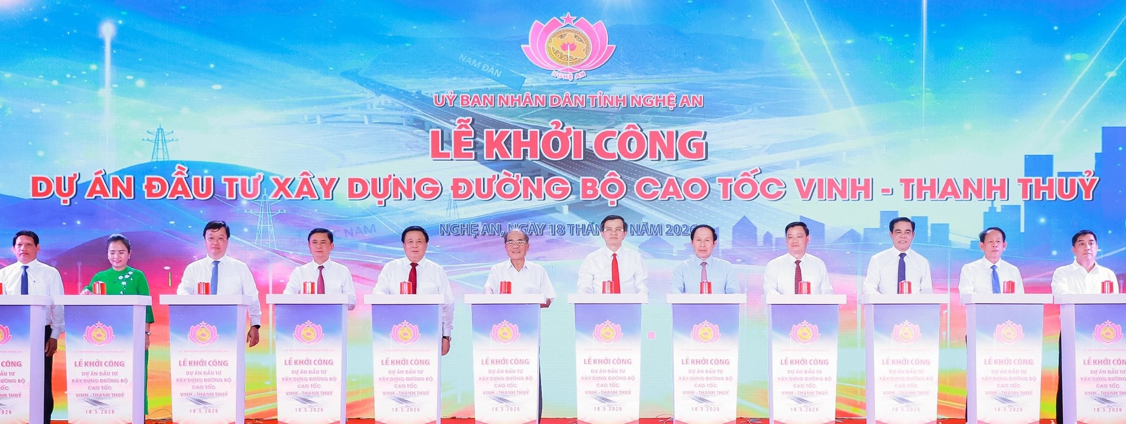  Khởi công xây cao tốc Vinh - Thanh Thủy gần 24.000 tỉ đồng - Ảnh 2.