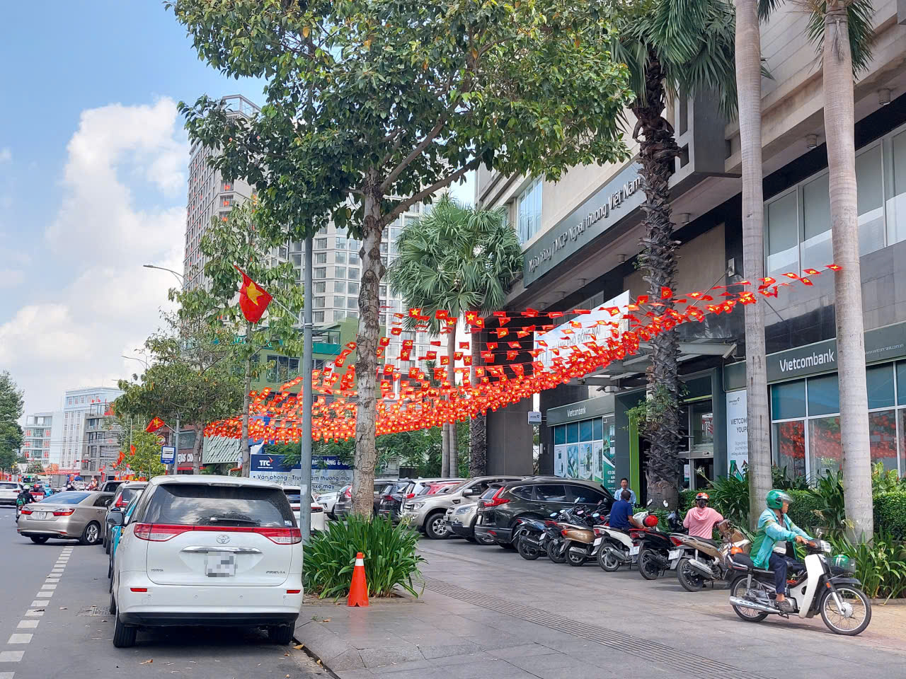 Bắn pháo hoa chào mừng lễ công bố TP Đồng Nai - sự kiện trọng đại 2026 - Ảnh 1.