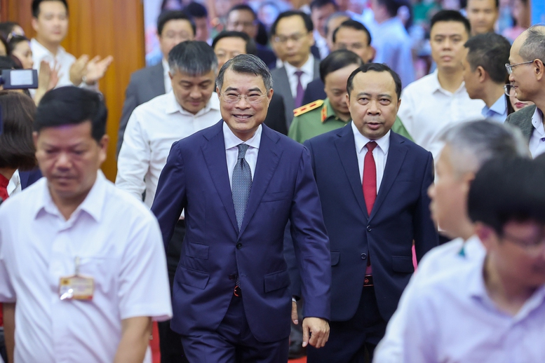 Thủ tướng Lê Minh Hưng nhấn mạnh vai trò công nghệ chiến lược trong phát triển Việt Nam - Ảnh 1. Thủ tướng Lê Minh Hưng nhấn mạnh vai trò công nghệ chiến lược trong phát triển Việt Nam - Ảnh 1.