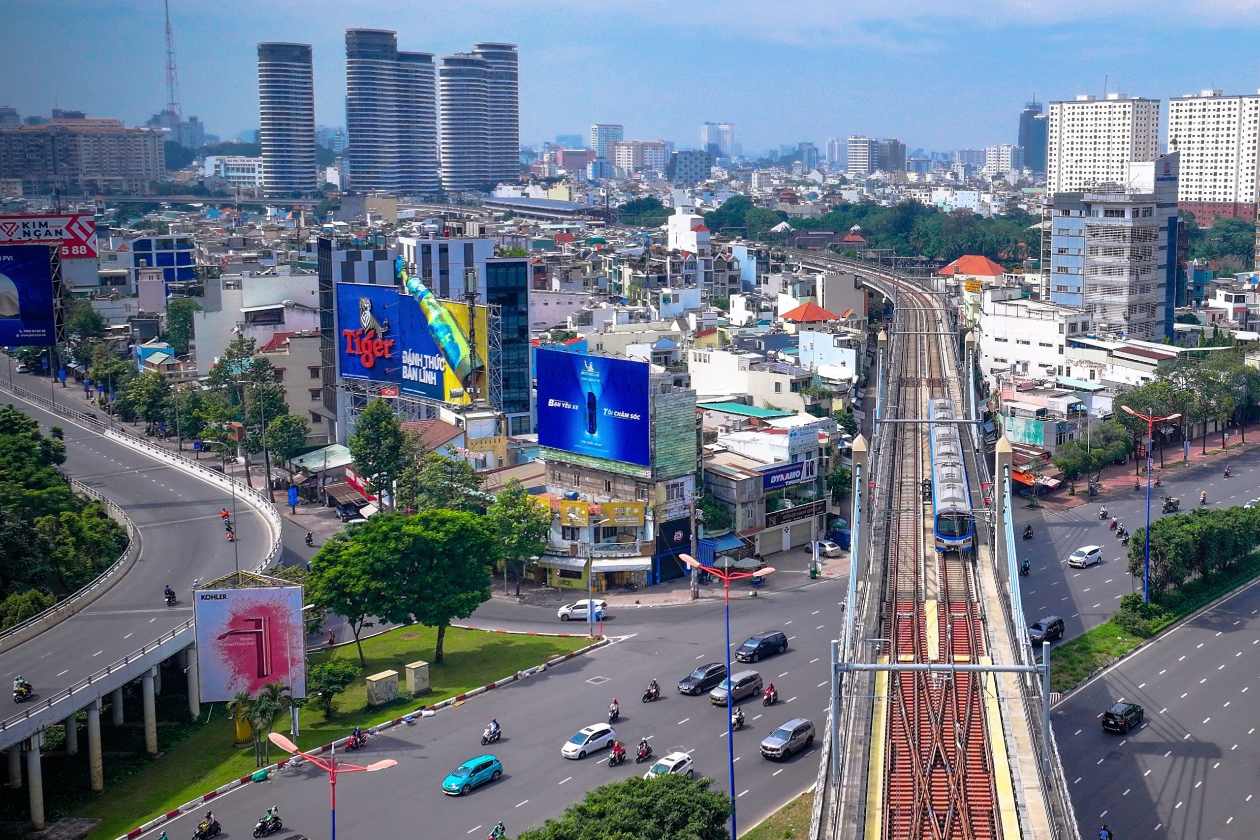 Tư tưởng Hồ Chí Minh soi sáng hành trình phát triển đất nước - Ảnh 33.