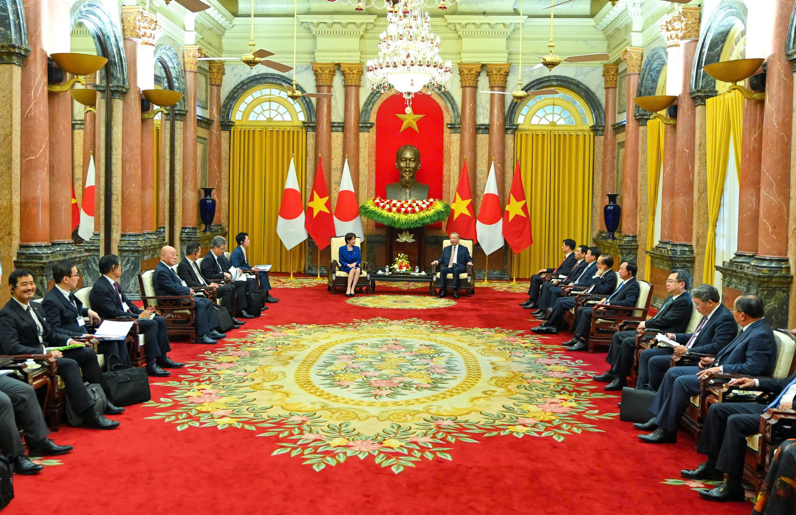 Tổng Bí thư, Chủ tịch nước Tô Lâm hội kiến Thủ tướng Nhật Bản - Ảnh 4.