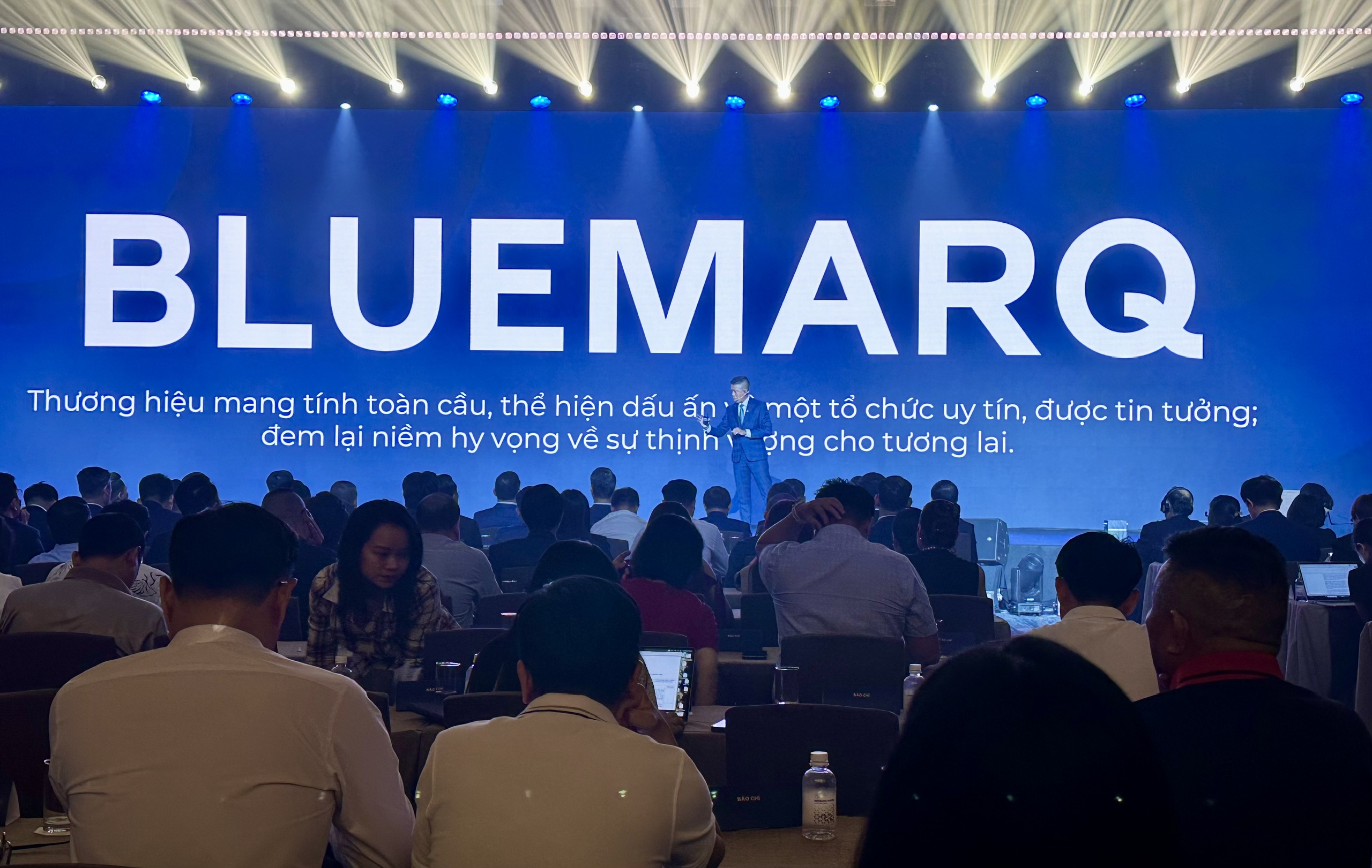 Đất Xanh đổi tên thành BLUEMARQ Group: Bước chuyển mạnh mẽ trong kinh tế 2026 - Ảnh 2. Đất Xanh đổi tên thành BLUEMARQ Group: Bước chuyển mạnh mẽ trong kinh tế 2026 - Ảnh 2.