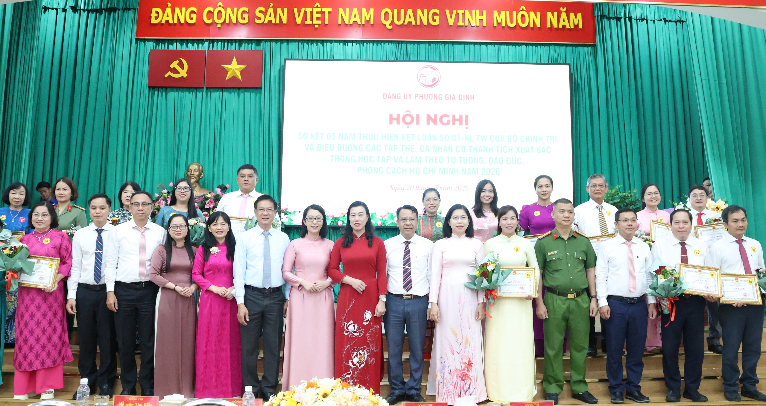TPHCM: Phường Gia Định t&ocirc;n vinh 120 điển h&igrave;nh học B&aacute;c - Ảnh 3.
