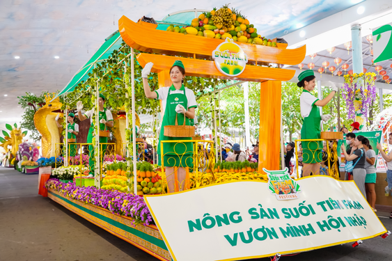 Du lịch hè 2026 bắt đầu nóng - Ảnh 1. Du lịch hè 2026 bắt đầu nóng - Ảnh 1.