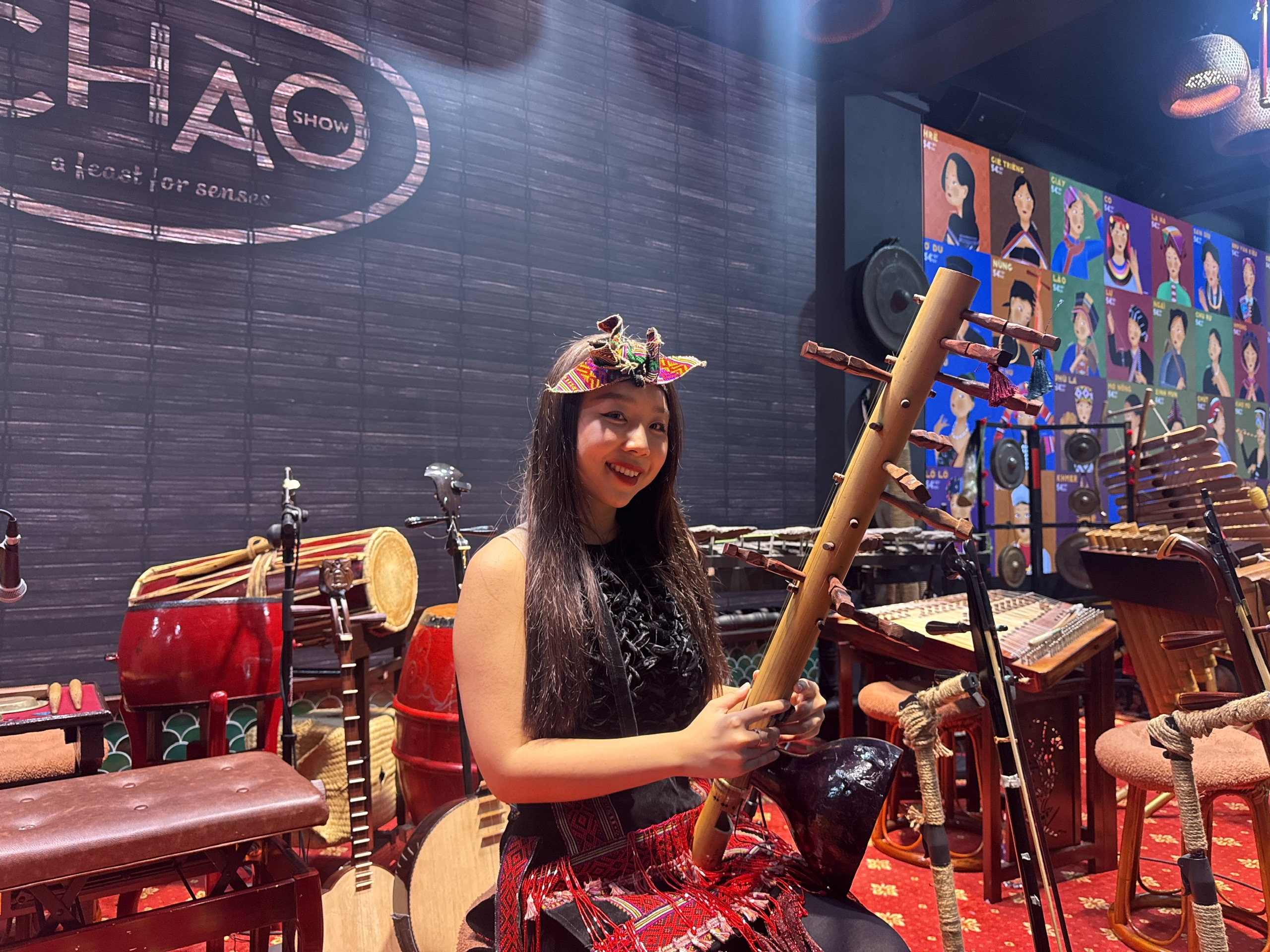 Chào Show TPHCM: Hành trình âm nhạc và ẩm thực độc đáo giữa lòng thành phố - Ảnh 9. Chào Show TPHCM: Hành trình âm nhạc và ẩm thực độc đáo giữa lòng thành phố - Ảnh 9.