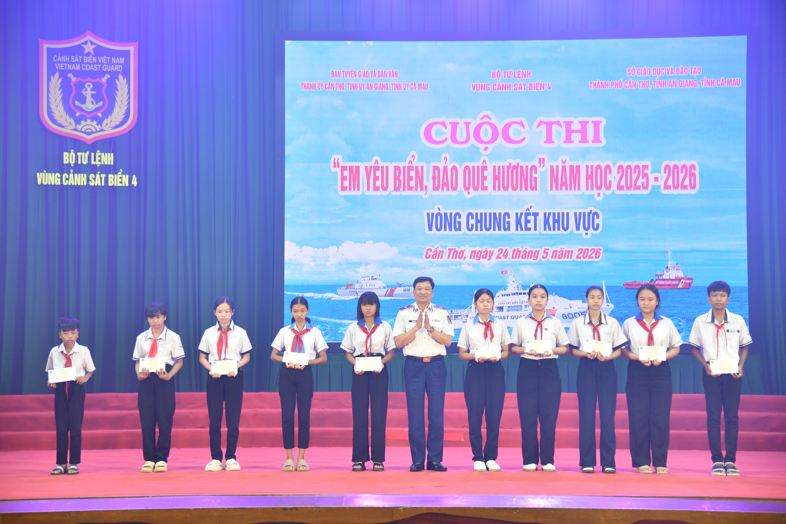 Đội thi của tỉnh Cà Mau đoạt giải nhất cuộc thi