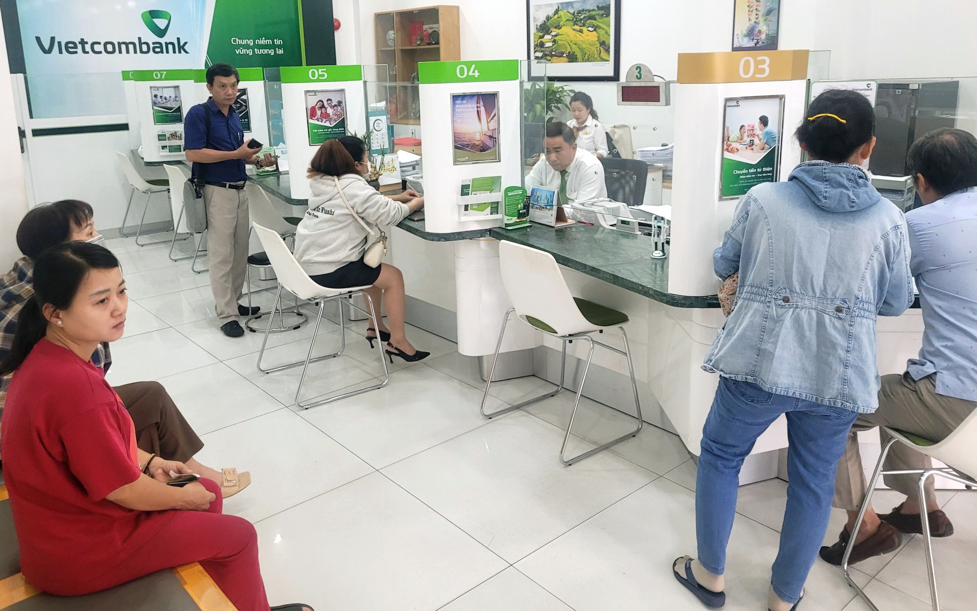 Ngân hàng cảnh báo lừa đảo lãi suất gửi tiết kiệm cao năm 2026 - Ảnh 1. Ngân hàng cảnh báo lừa đảo lãi suất gửi tiết kiệm cao năm 2026 - Ảnh 1.