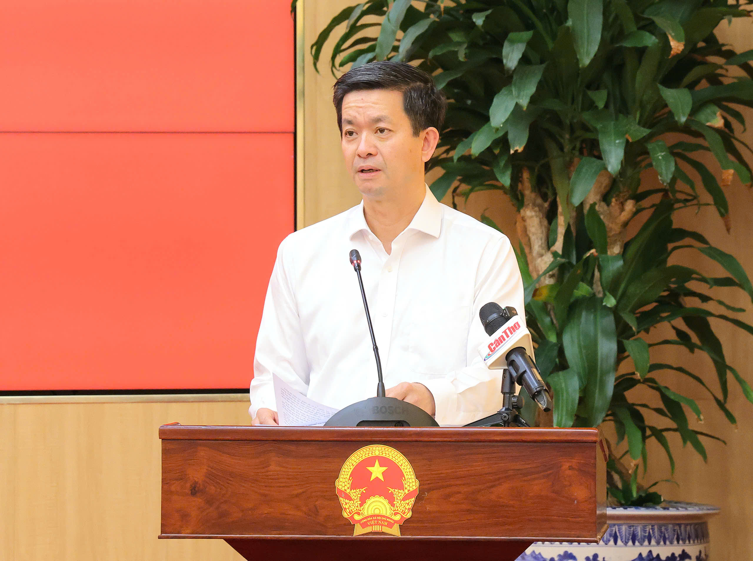 Thủ tướng Lê Minh Hưng yêu cầu Cần Thơ đảm bảo nguyên vật liệu cho các công trình lớn 2026 - Ảnh 3.