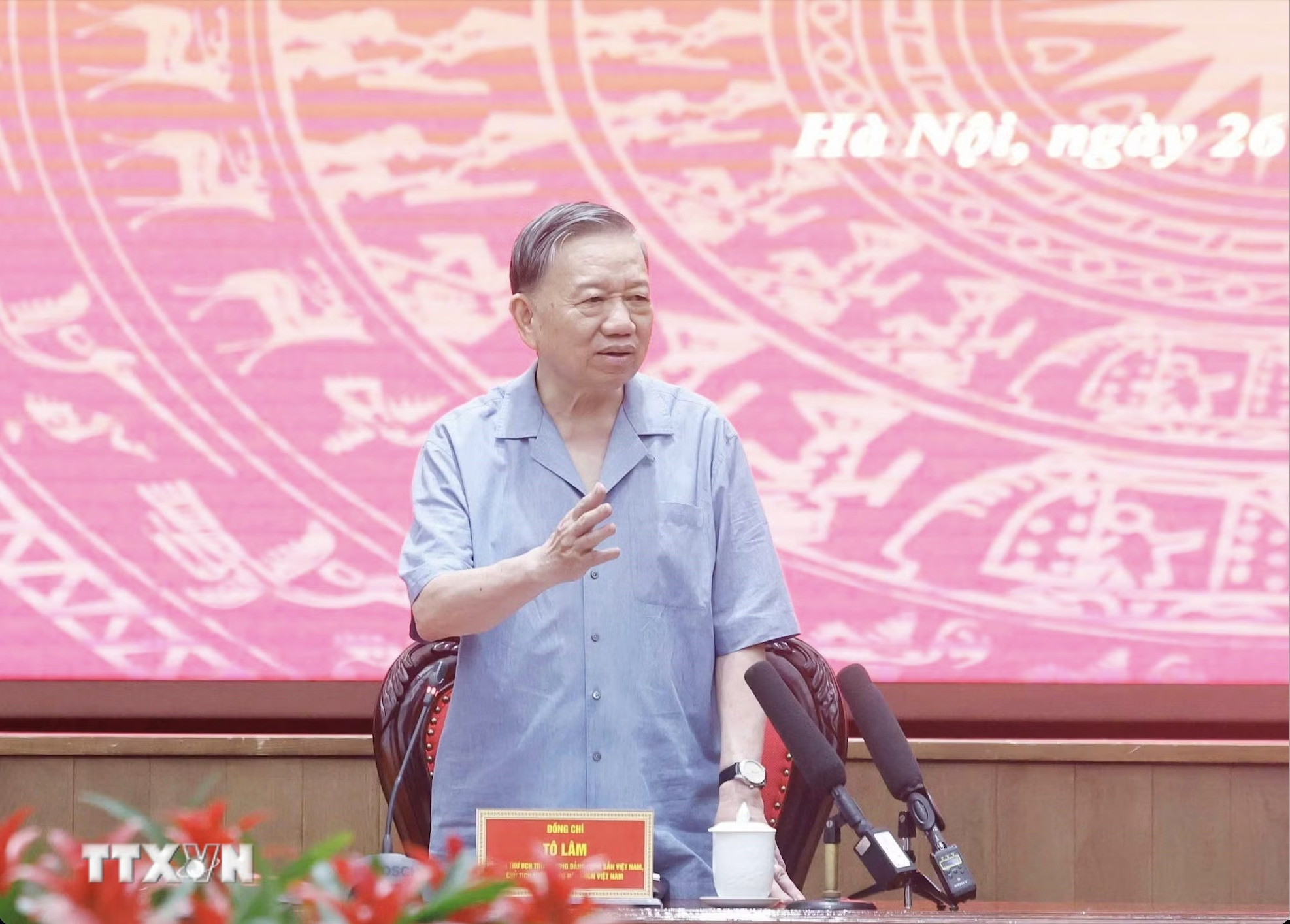 Tổng Bí thư, Chủ tịch nước: Hà Nội phải dám thí điểm, phải chấp nhận đổi mới mạnh mẽ - Ảnh 2.
