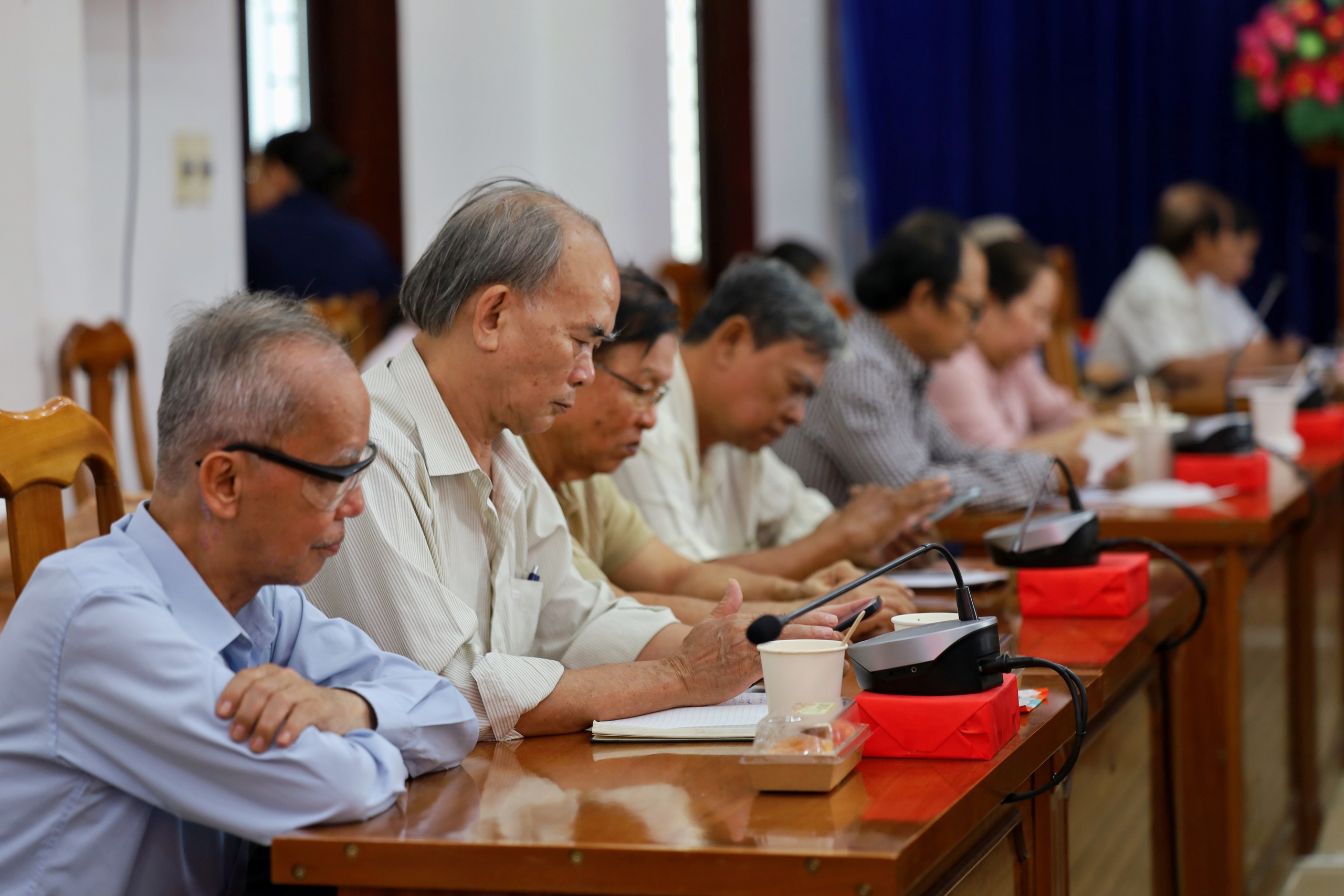  Người dân phường Bình Thới hài lòng, phấn khởi - Ảnh 4.