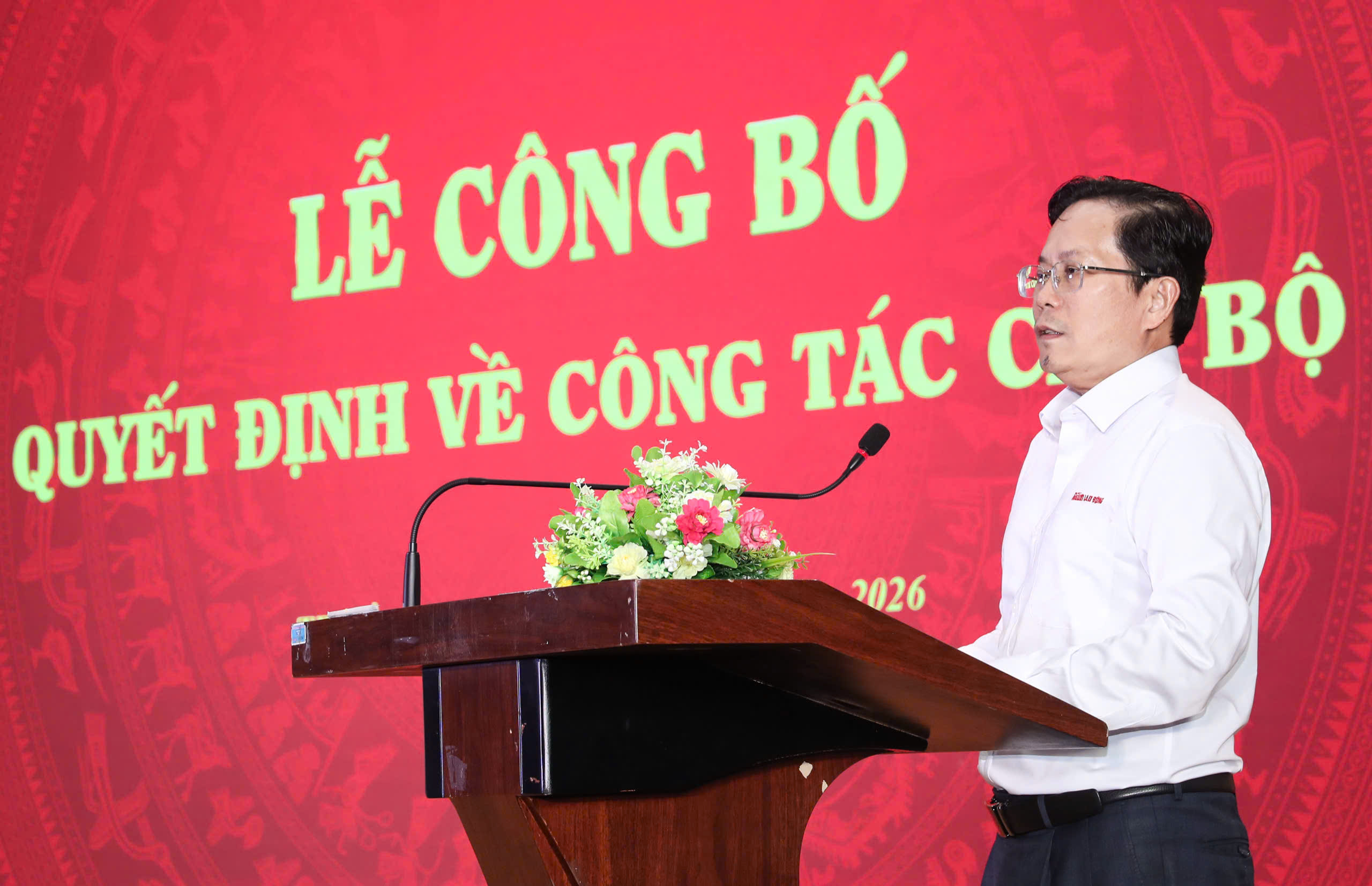 Báo Người Lao Động có nhiều đóng góp quan trọng cho sự phát triển của TPHCM - Ảnh 4.