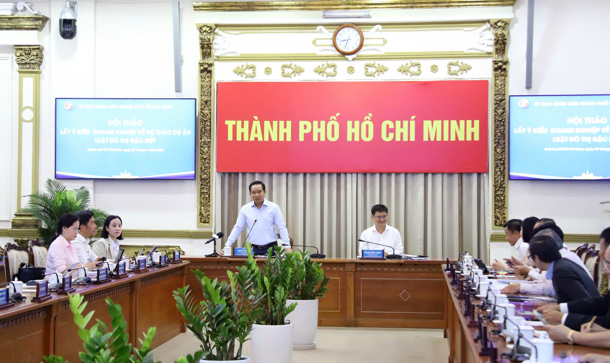 Luật Đô thị đặc biệt 2026: Cơ hội vàng cho doanh nghiệp TP HCM phát triển - Ảnh 2.