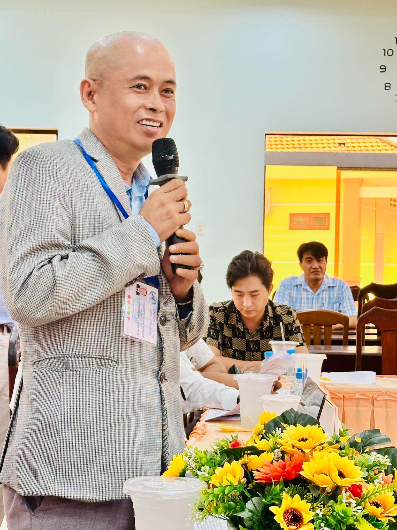NSND Tấn Giao, Hoàng Tấn sát cánh giữ gìn di sản từ gốc rễ cộng đồng - Ảnh 5.