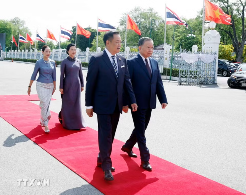 Lễ đón Tổng Bí thư, Chủ tịch nước Tô Lâm và Phu nhân thăm chính thức Vương quốc Thái Lan - Ảnh 3.