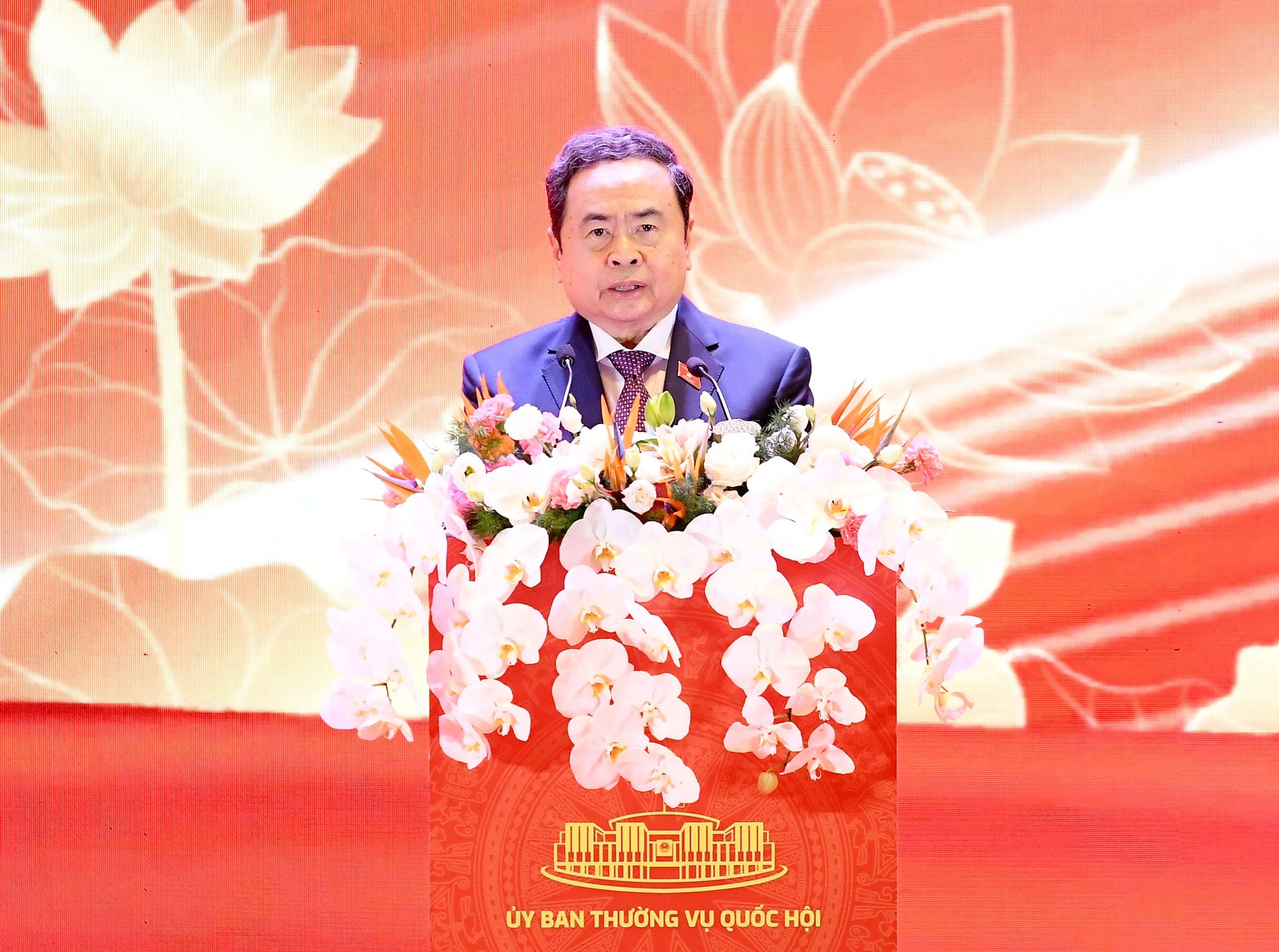 Phát huy vai trò của HĐND trong xây dựng cơ chế đột phá, thúc đẩy tăng trưởng kinh tế hai con số - Ảnh 2.