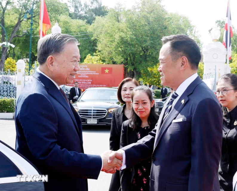 Lễ đón Tổng Bí thư, Chủ tịch nước Tô Lâm và Phu nhân thăm chính thức Vương quốc Thái Lan - Ảnh 2.
