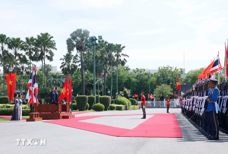 Lễ đón Tổng Bí thư, Chủ tịch nước Tô Lâm và Phu nhân thăm chính thức Vương quốc Thái Lan - Ảnh 6.