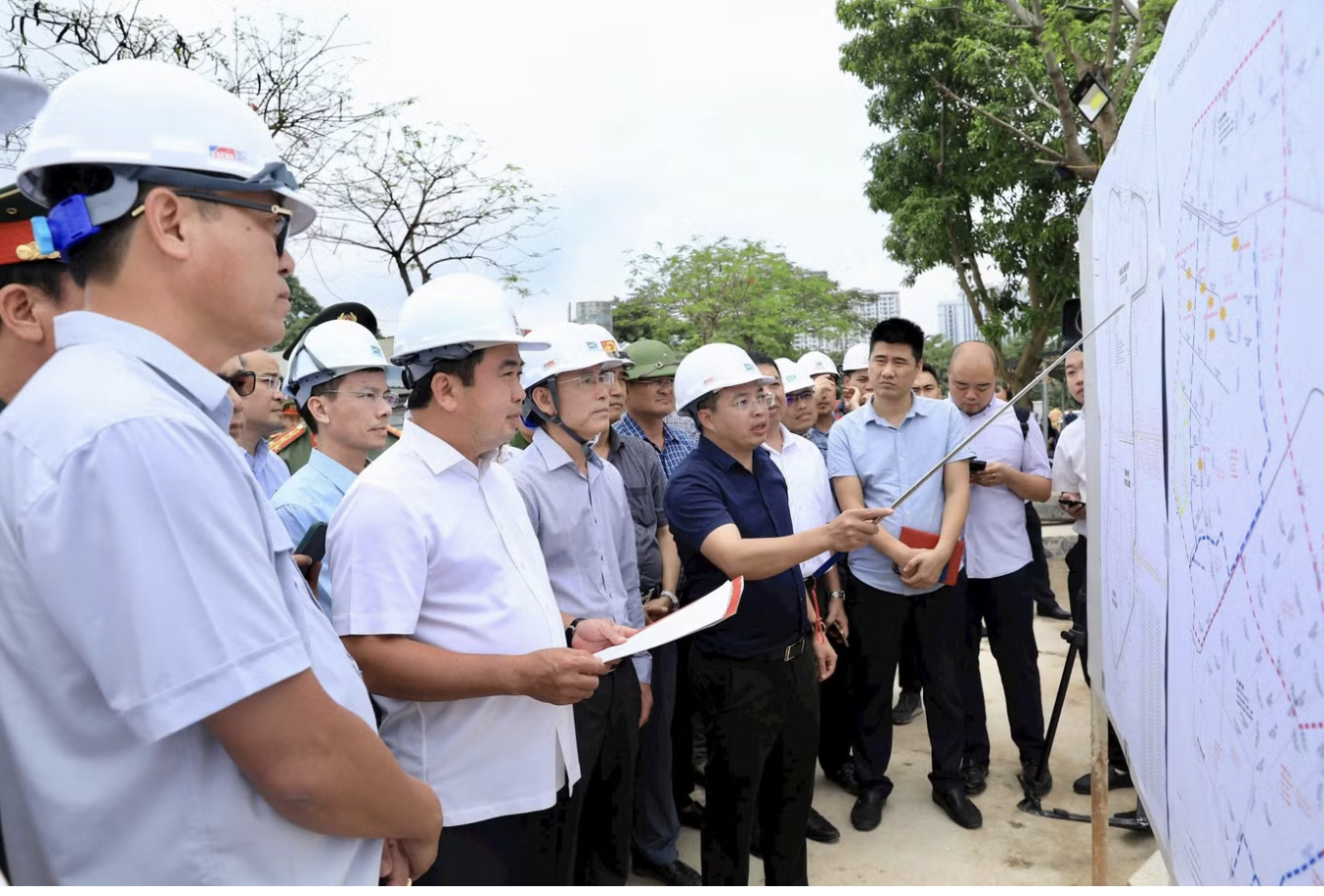 Dự báo ngập úng Hà Nội sau mưa lớn và các dự án chống ngập khẩn cấp 2026 - Ảnh 3.