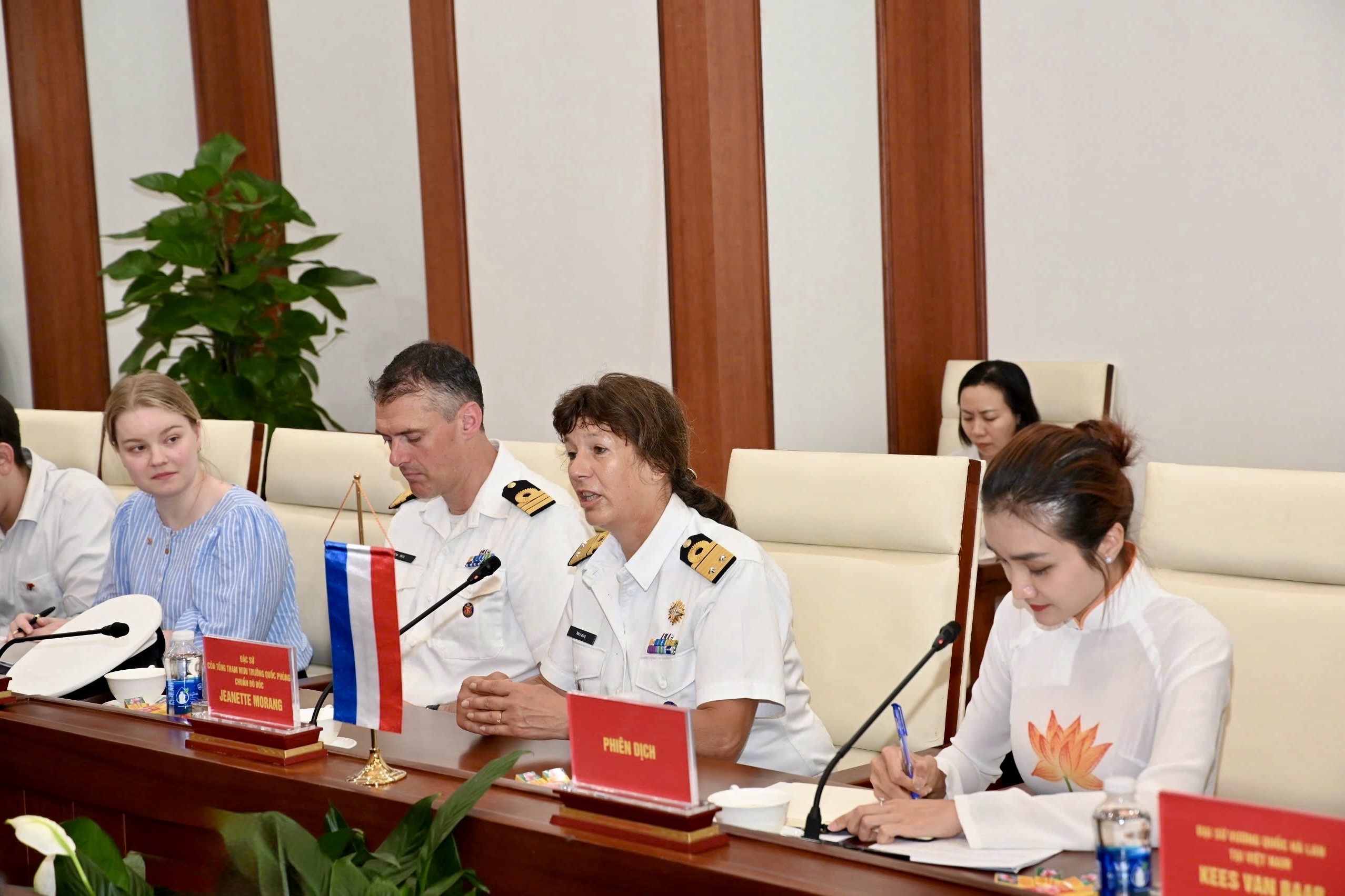 Tàu Hải quân Hoàng gia Hà Lan thăm Hải Phòng: Tăng cường hợp tác hàng hải 2026 - Ảnh 4.