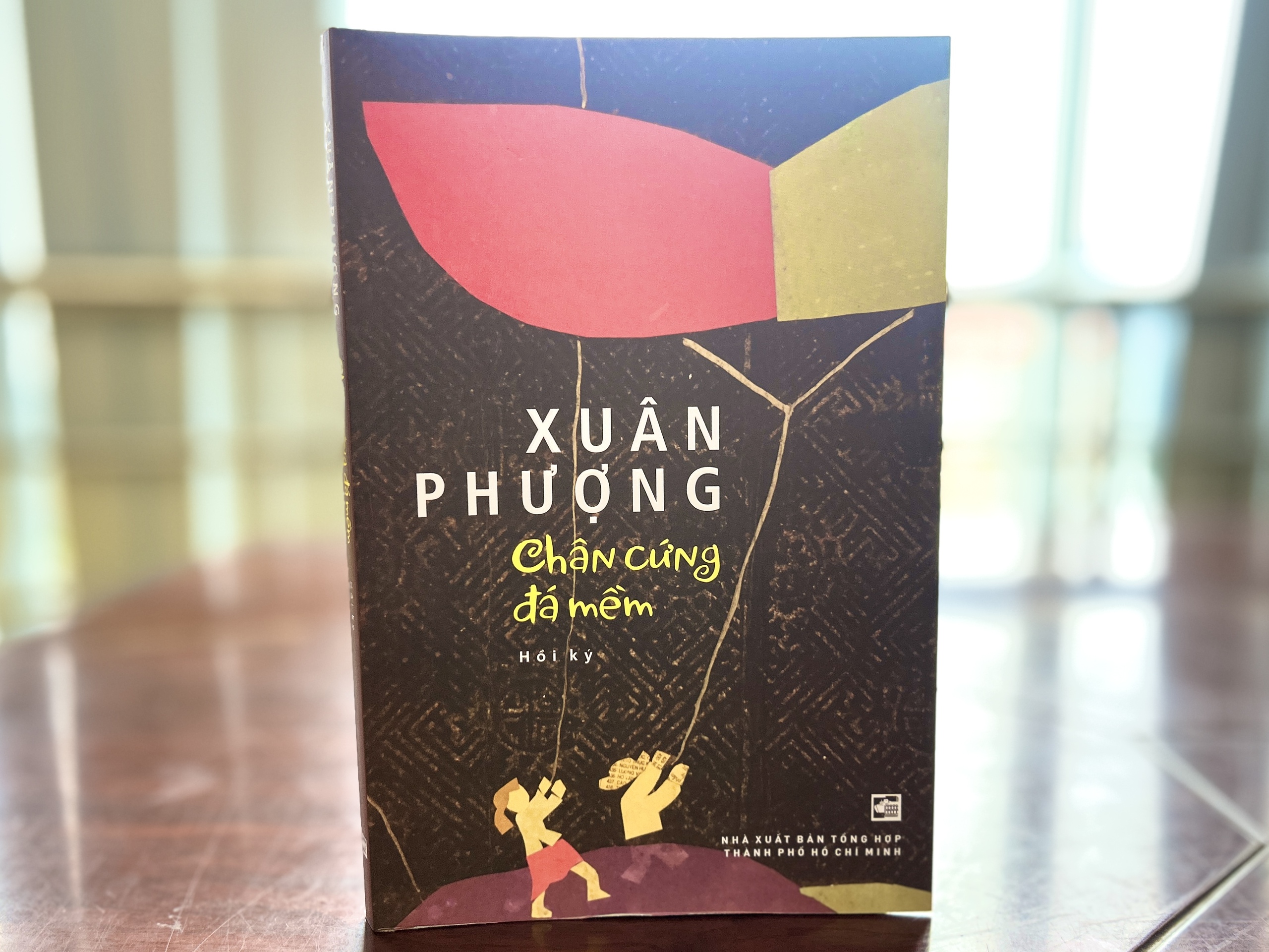 Hơn nửa thế kỷ ký ức của nhà văn Xuân Phượng  - Ảnh 2.