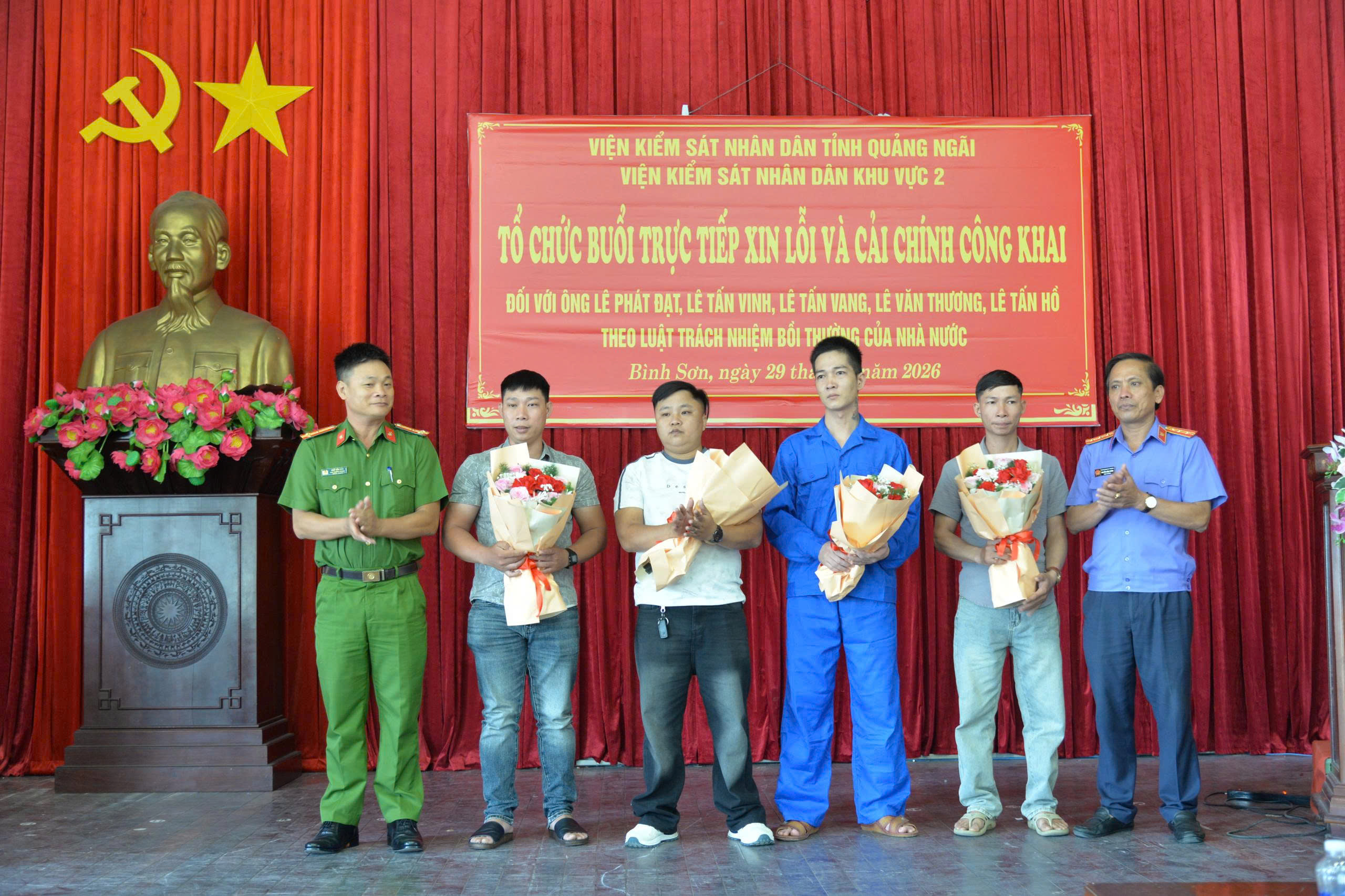 Xin lỗi 4 người bị truy tố oan sau 13 năm - Ảnh 1.