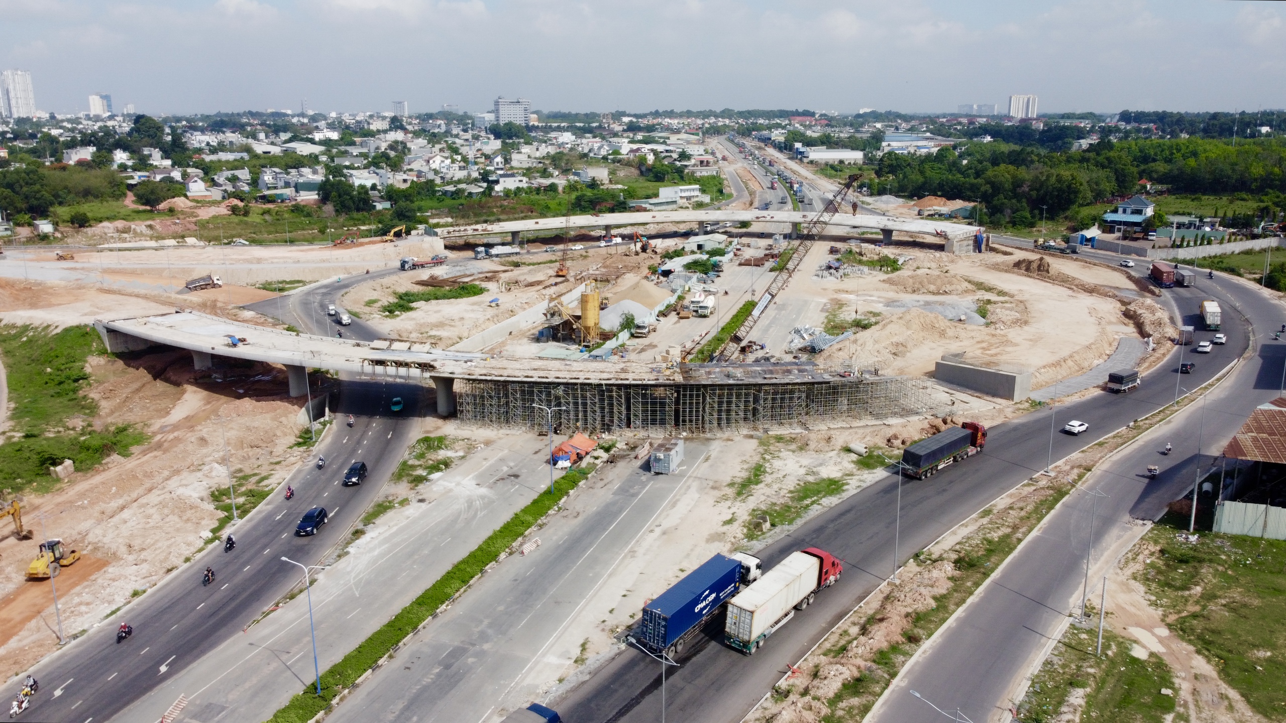 Đường Vành đai 3 TPHCM qua Bình Dương cũ đối mặt khó khăn trong năm 2026 - Ảnh 1. Đường Vành đai 3 TPHCM qua Bình Dương cũ đối mặt khó khăn trong năm 2026 - Ảnh 1.