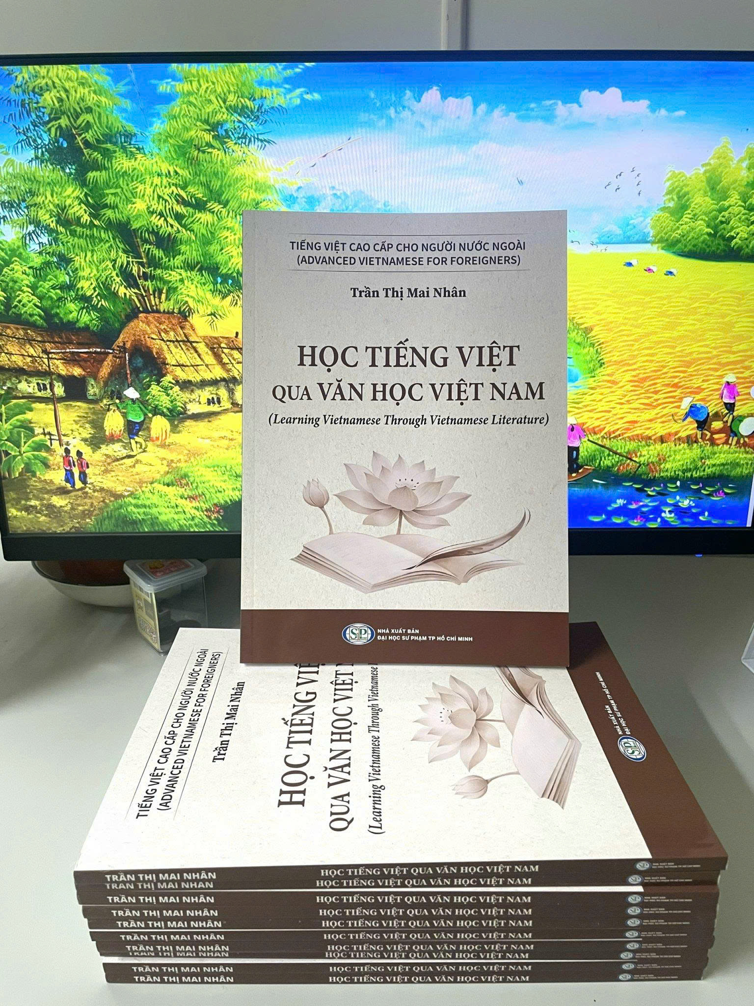 Mở cánh cửa đi vào tâm hồn Việt - Ảnh 1.