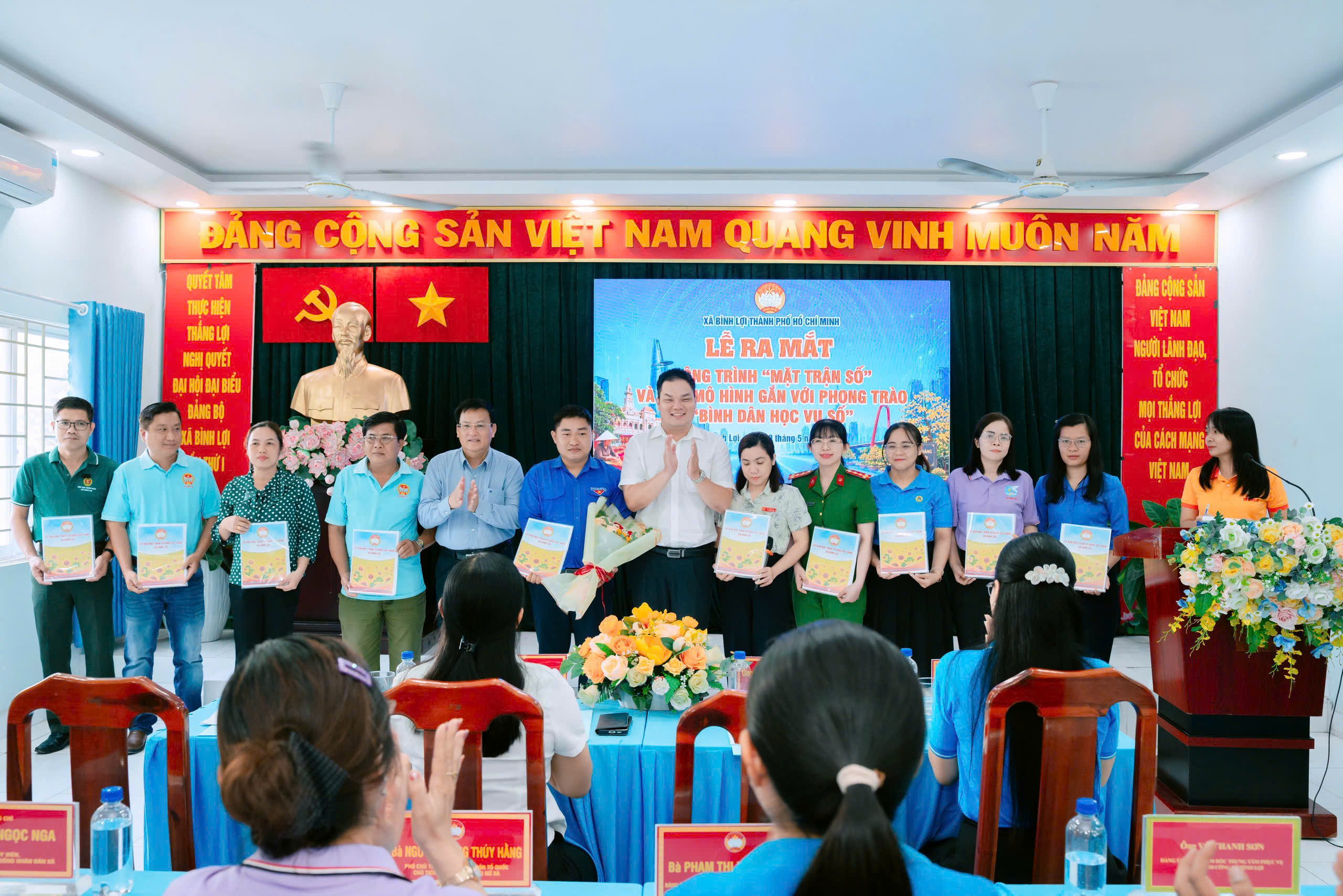 TPHCM: Xã Bình Lợi ra mắt công trình 