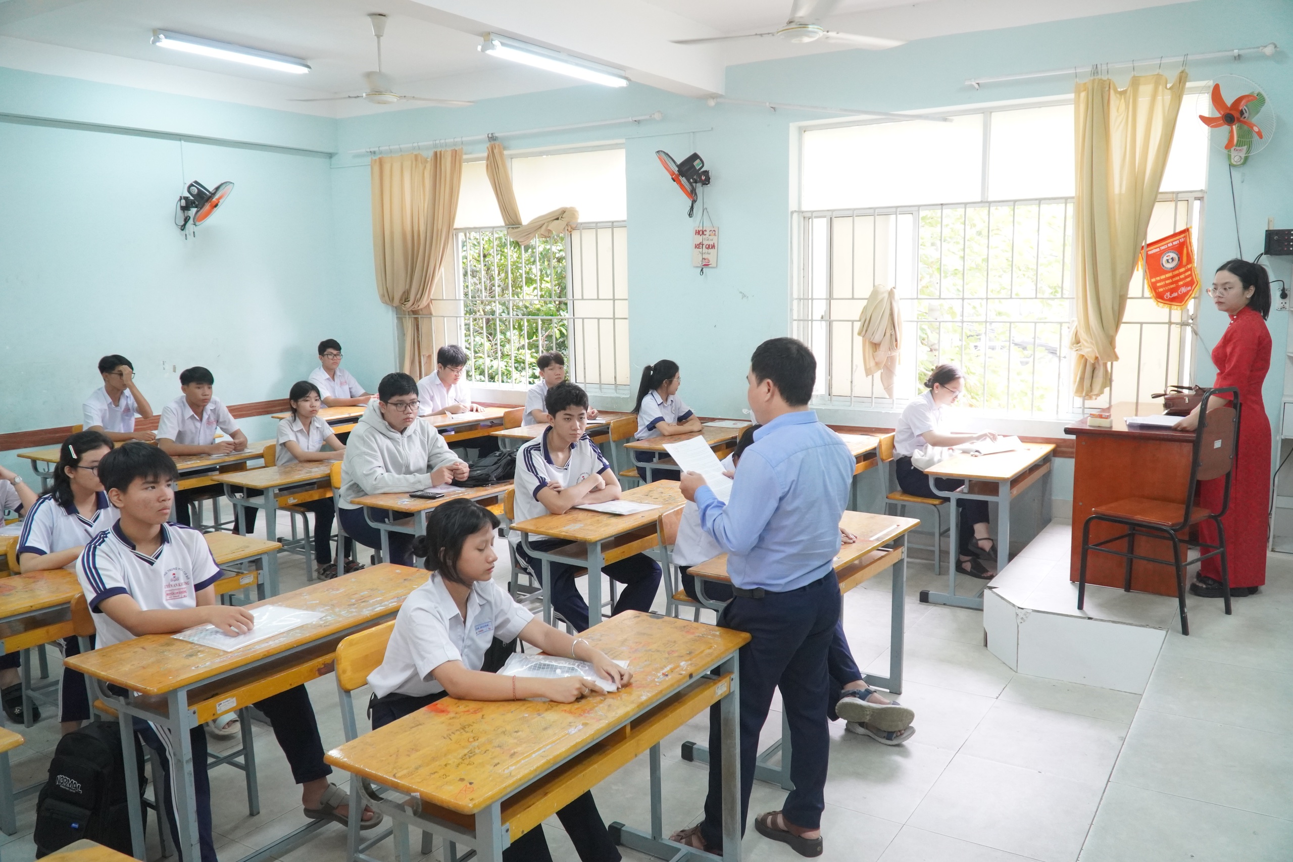 Giữ tinh thần lạc quan, sĩ tử sẵn sàng vượt vũ môn - Ảnh 7.