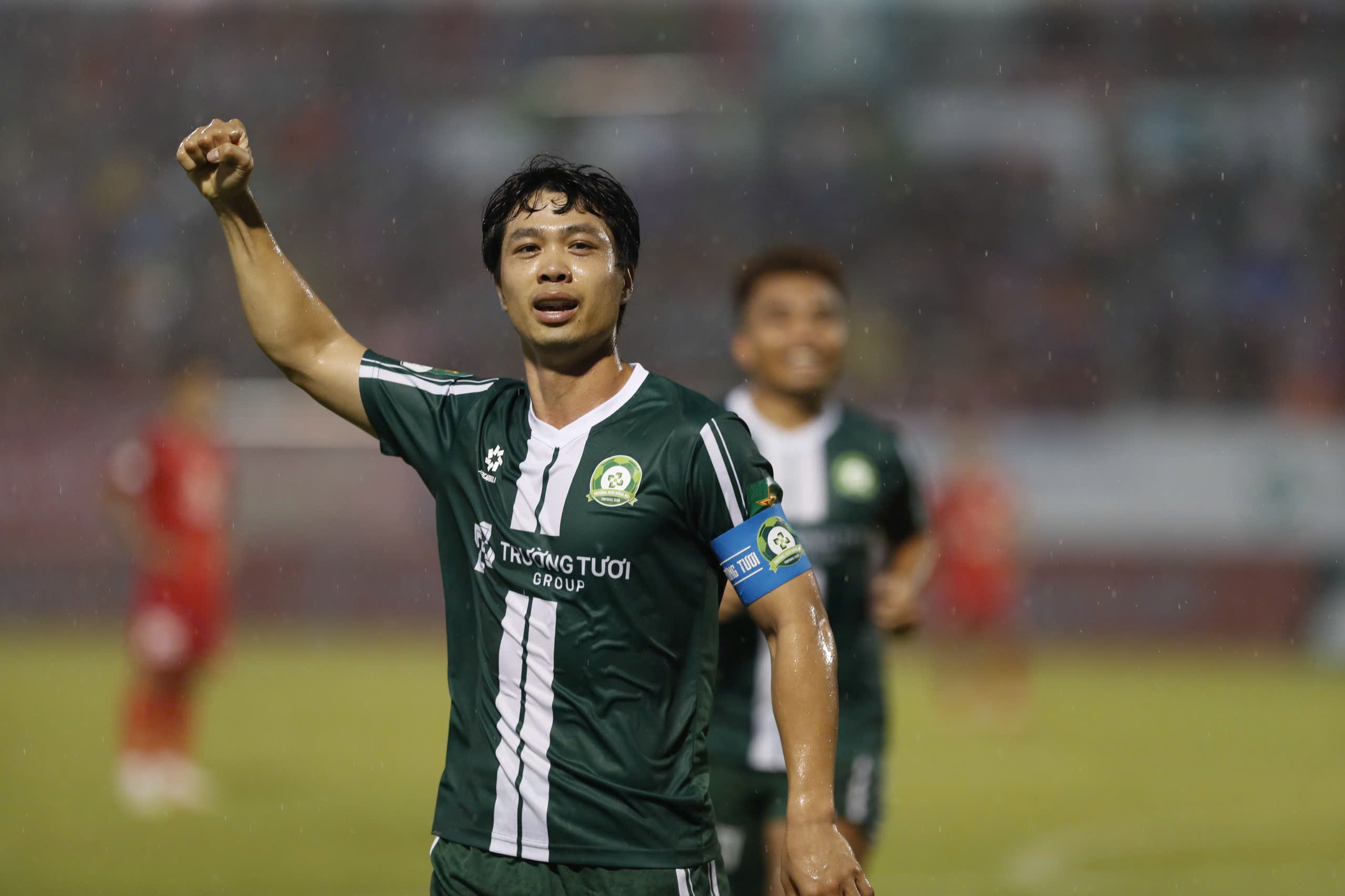 Nguyễn Việt Thắng và hai tấm vé V-League - Ảnh 6.