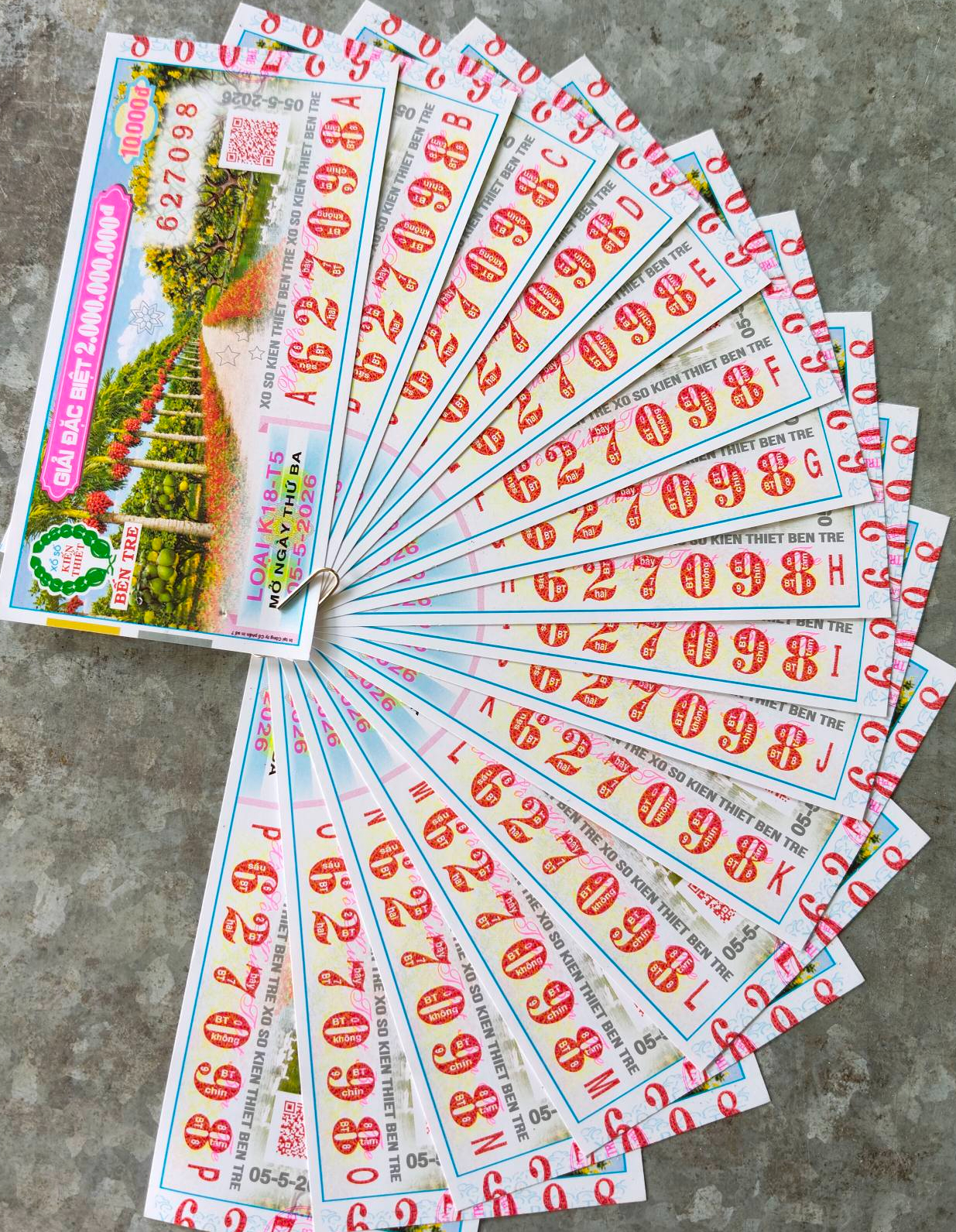 Nhiều người ở TPHCM, Tây Ninh và Vĩnh Long trúng xổ số miền Nam vào sáng 5-5 - Ảnh 7.