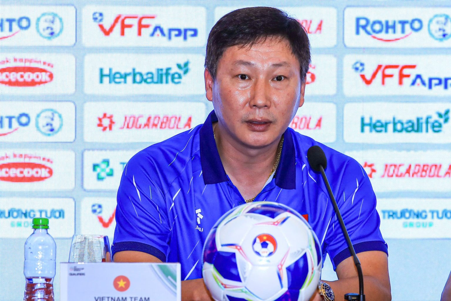 HLV Kim Sang-sik vinh dự nhận Bằng khen của Thủ tướng Chính phủ - Ảnh 5.
