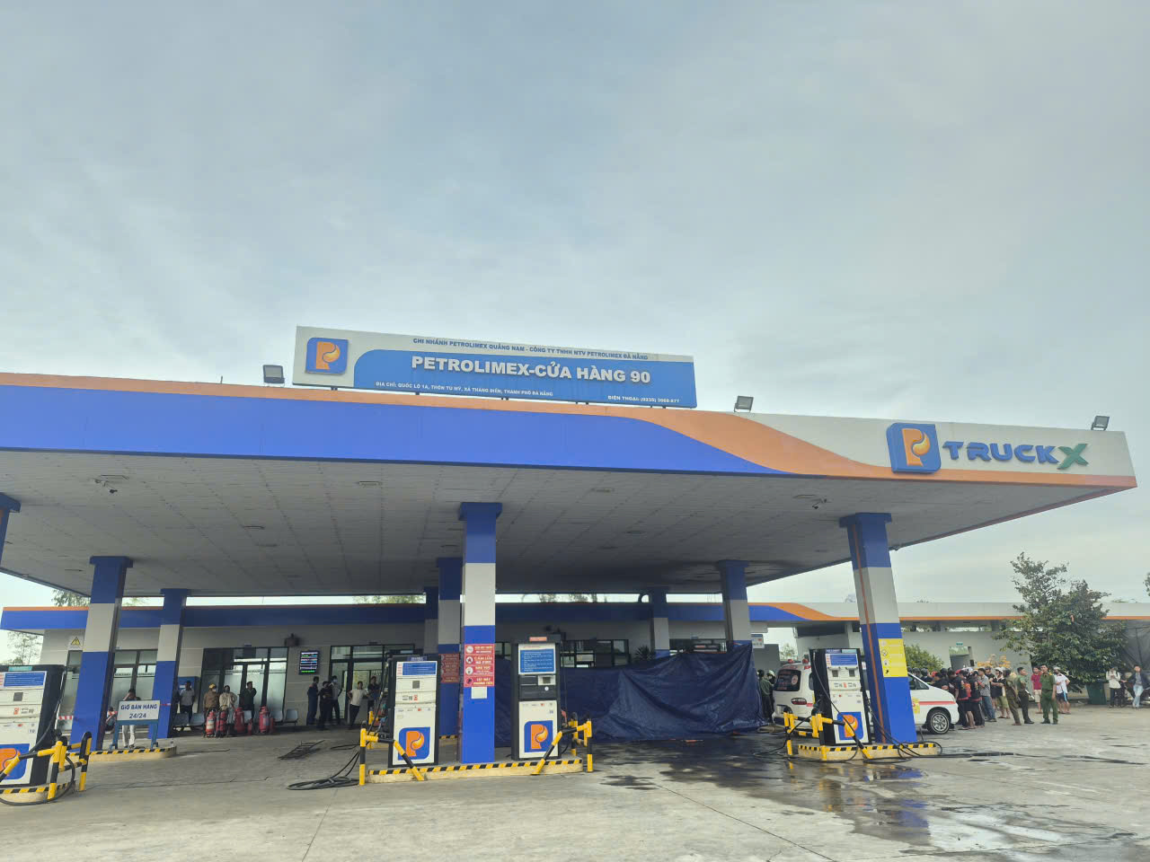 Vụ cháy xe ở cây xăng: Petrolimex Quảng Nam họp rút kinh nghiệm phòng chữa cháy - Ảnh 3.