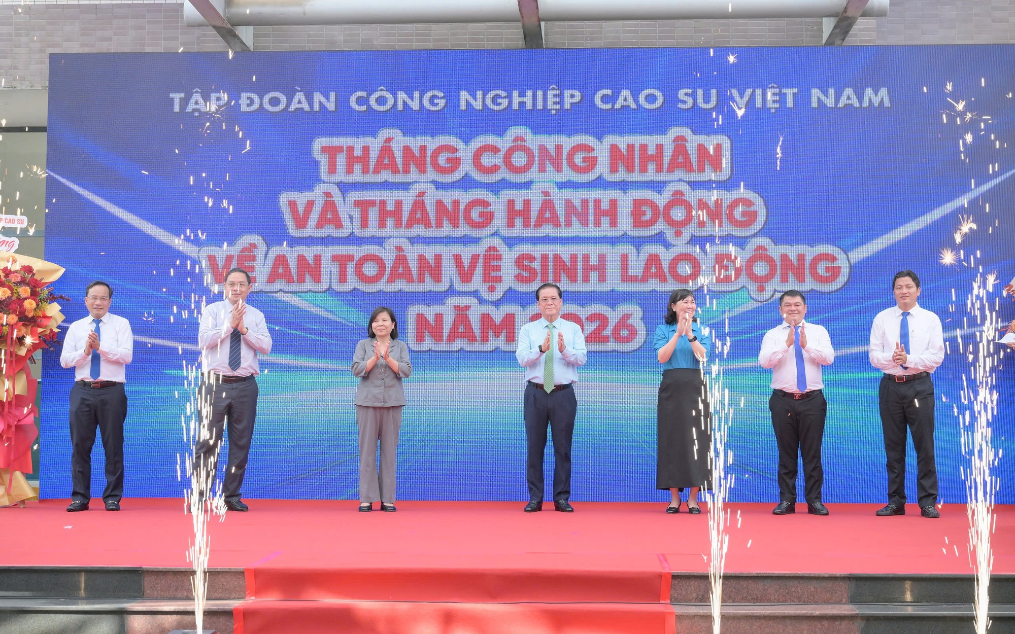C&ocirc;ng đo&agrave;n x&atilde; Hưng Long lan tỏa Th&aacute;ng C&ocirc;ng nh&acirc;n 2026 với nhiều hoạt động &yacute; nghĩa - Ảnh 13.
