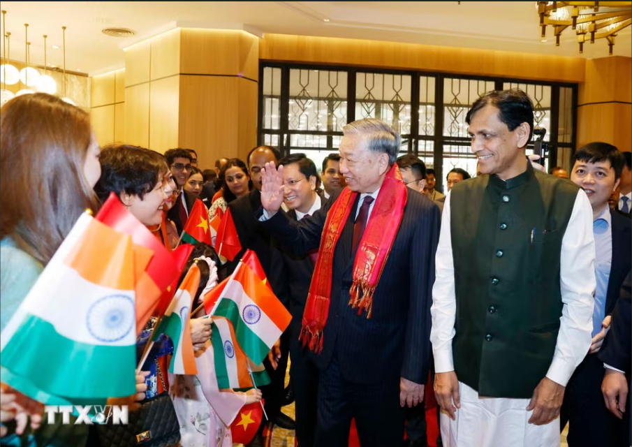 Tổng B&iacute; thư, Chủ tịch nước T&ocirc; L&acirc;m tới New Delhi, bắt đầu thăm cấp Nh&agrave; nước Cộng h&ograve;a Ấn Độ - Ảnh 5.