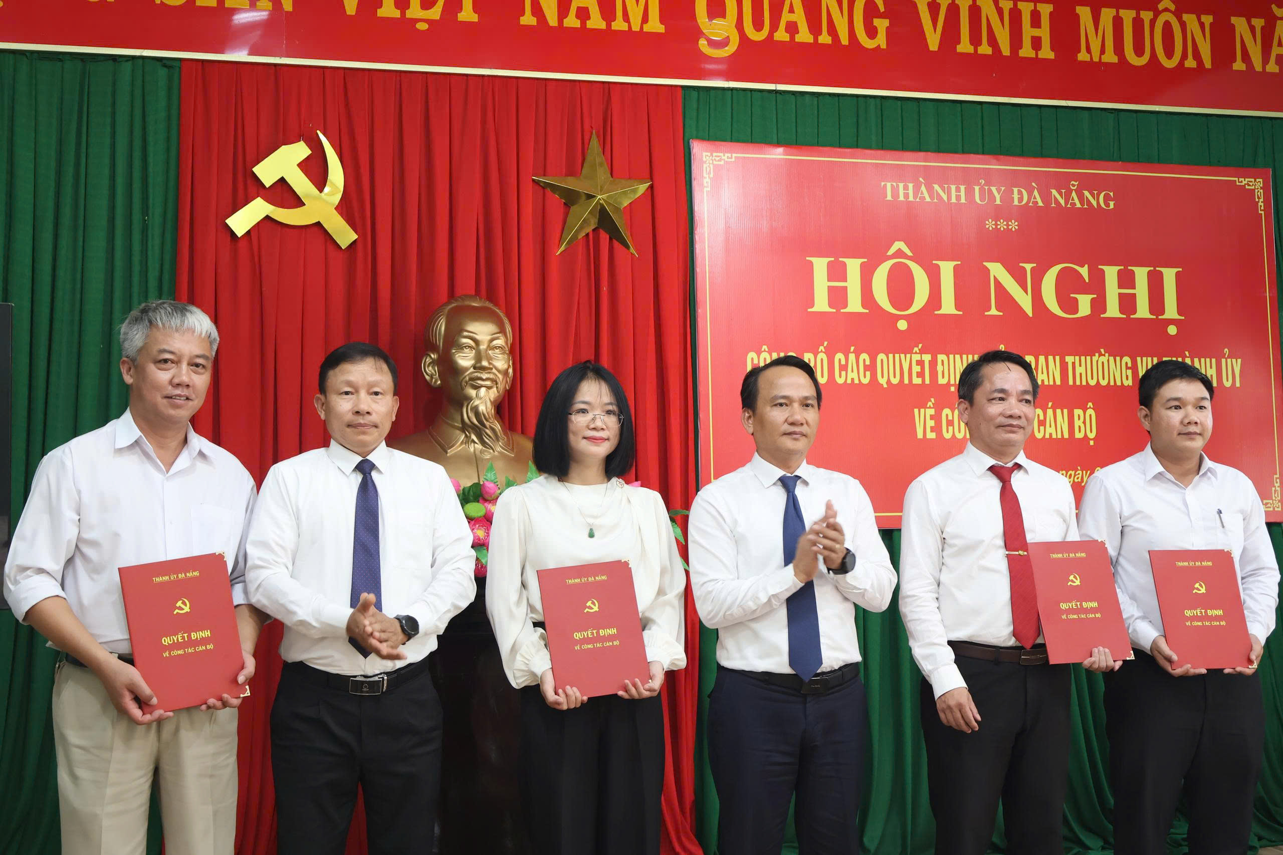 Đà Nẵng thay Bí thư và Chủ tịch xã Trà Tập cùng lúc năm 2026 - Ảnh 2.
