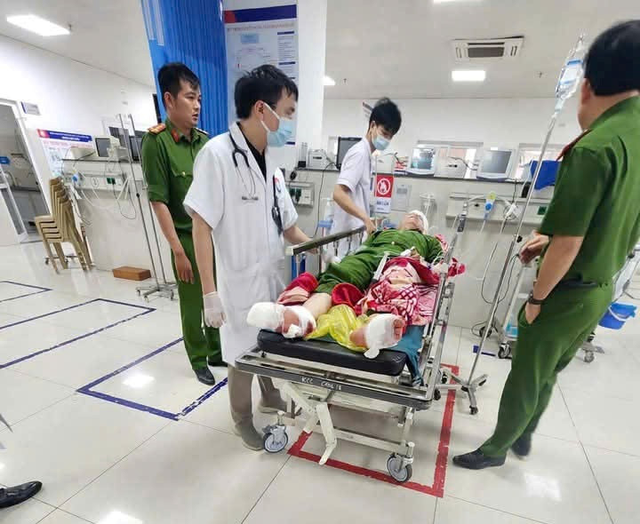 Nghi phạm chém đại úy công an trọng thương tại trụ sở phường Ba Đồn - Ảnh 2.