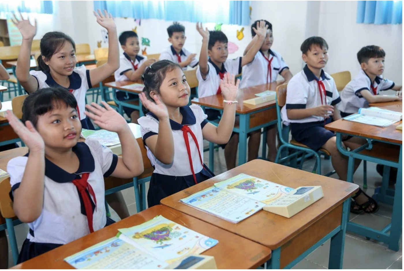 Qu&aacute; tải trường lớp, TPHCM mở chiến dịch 150 ng&agrave;y đ&ecirc;m  - Ảnh 2.